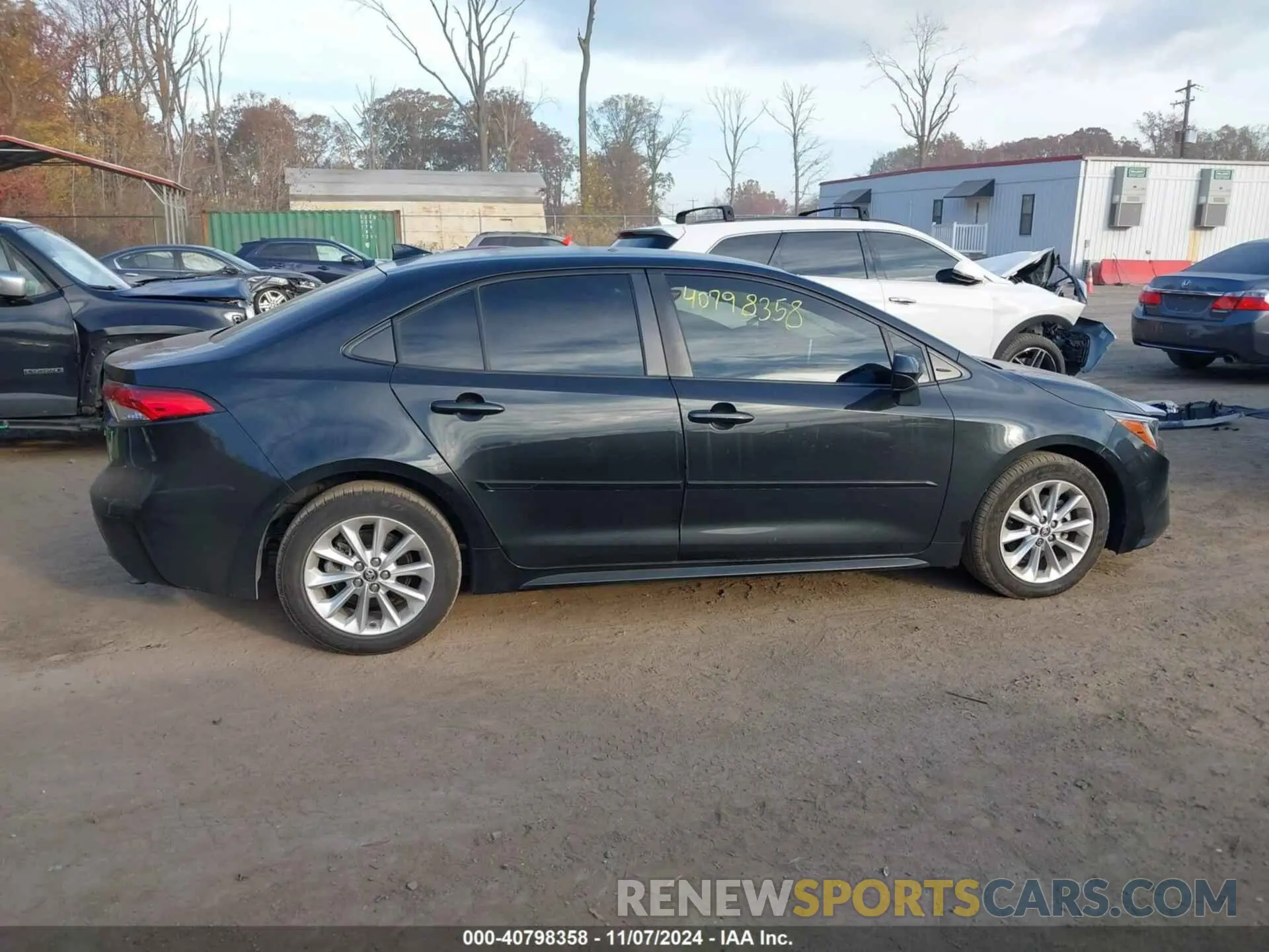 13 Photograph of a damaged car JTDVPRAE3LJ081641 TOYOTA COROLLA 2020