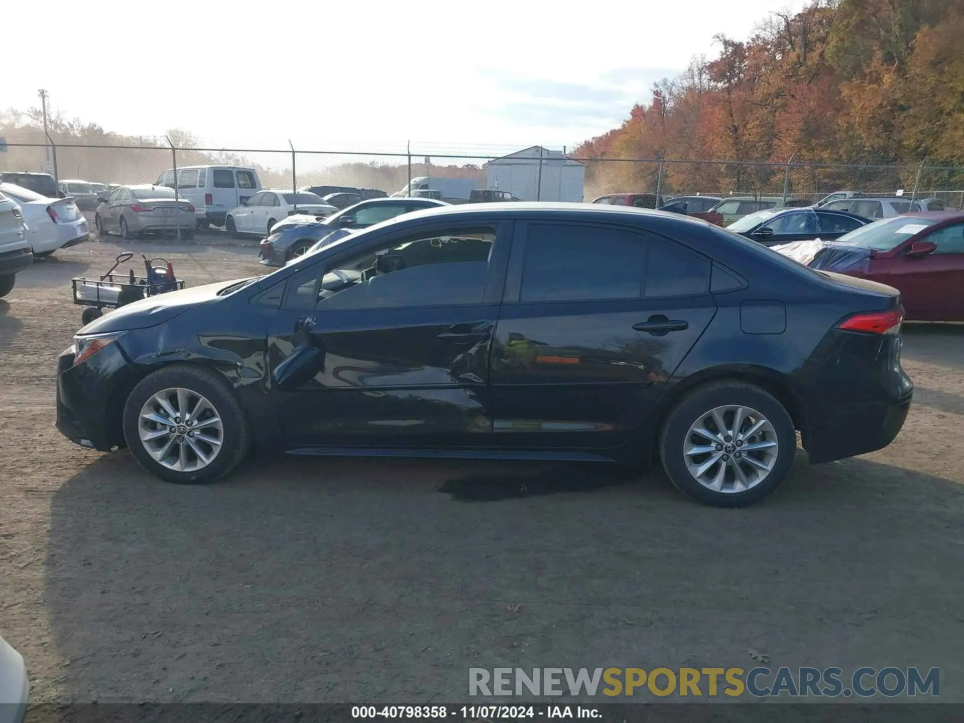 14 Photograph of a damaged car JTDVPRAE3LJ081641 TOYOTA COROLLA 2020