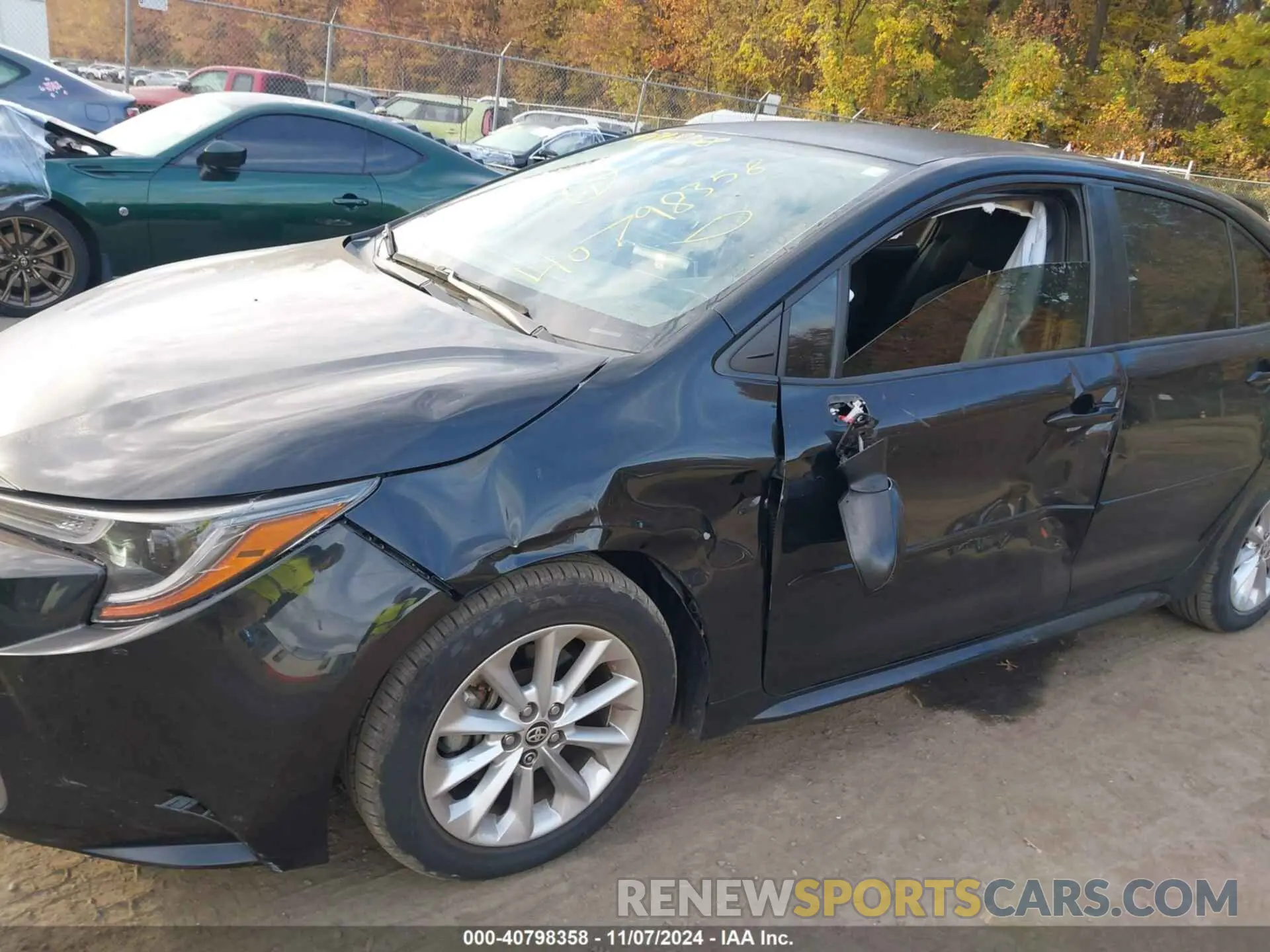 6 Photograph of a damaged car JTDVPRAE3LJ081641 TOYOTA COROLLA 2020