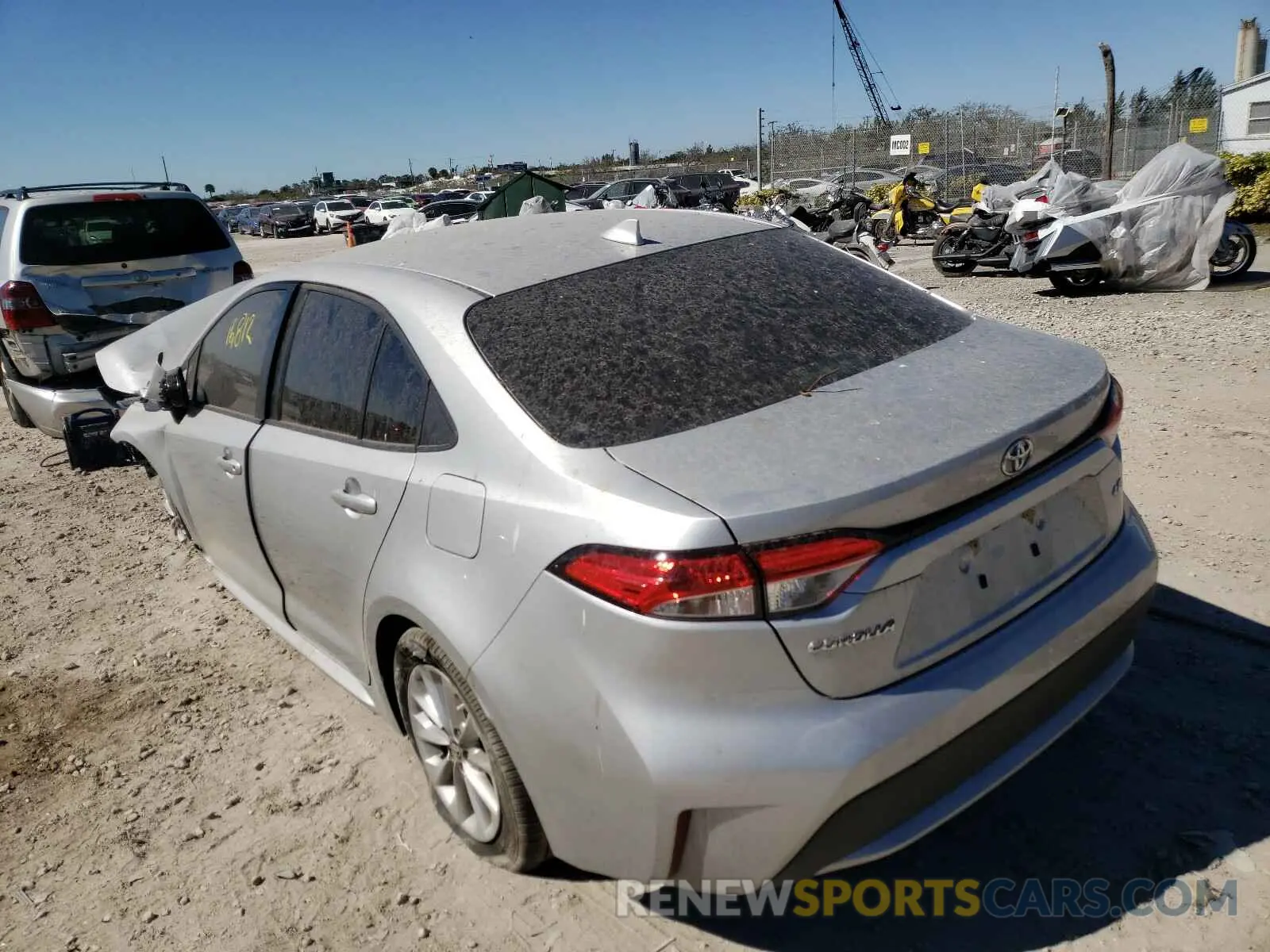 3 Photograph of a damaged car JTDVPRAE5LJ098683 TOYOTA COROLLA 2020
