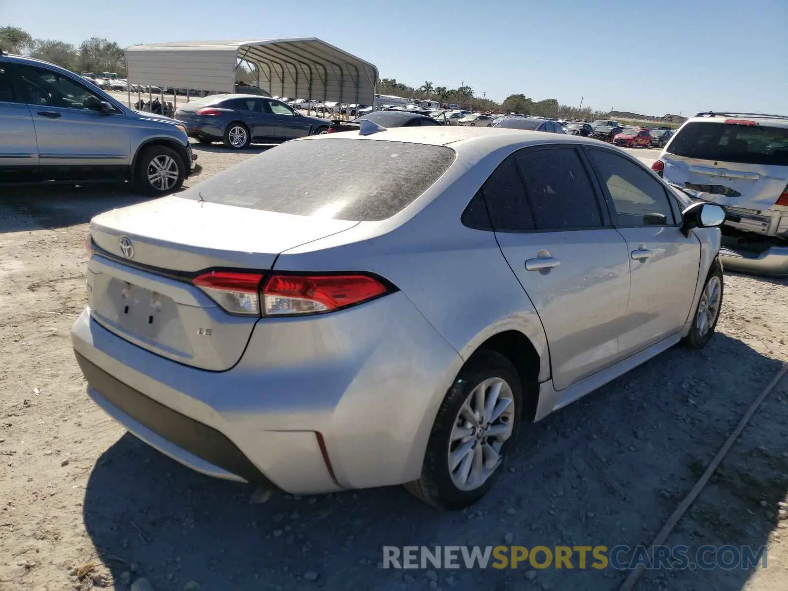 4 Photograph of a damaged car JTDVPRAE5LJ098683 TOYOTA COROLLA 2020