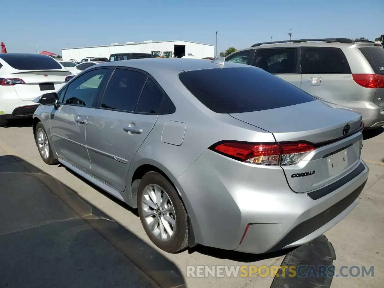 2 Фотография поврежденного автомобиля JTDVPRAE6LJ111716 TOYOTA COROLLA 2020
