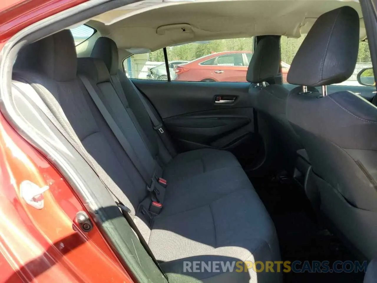 10 Фотография поврежденного автомобиля JTDVPRAE7LJ095087 TOYOTA COROLLA 2020