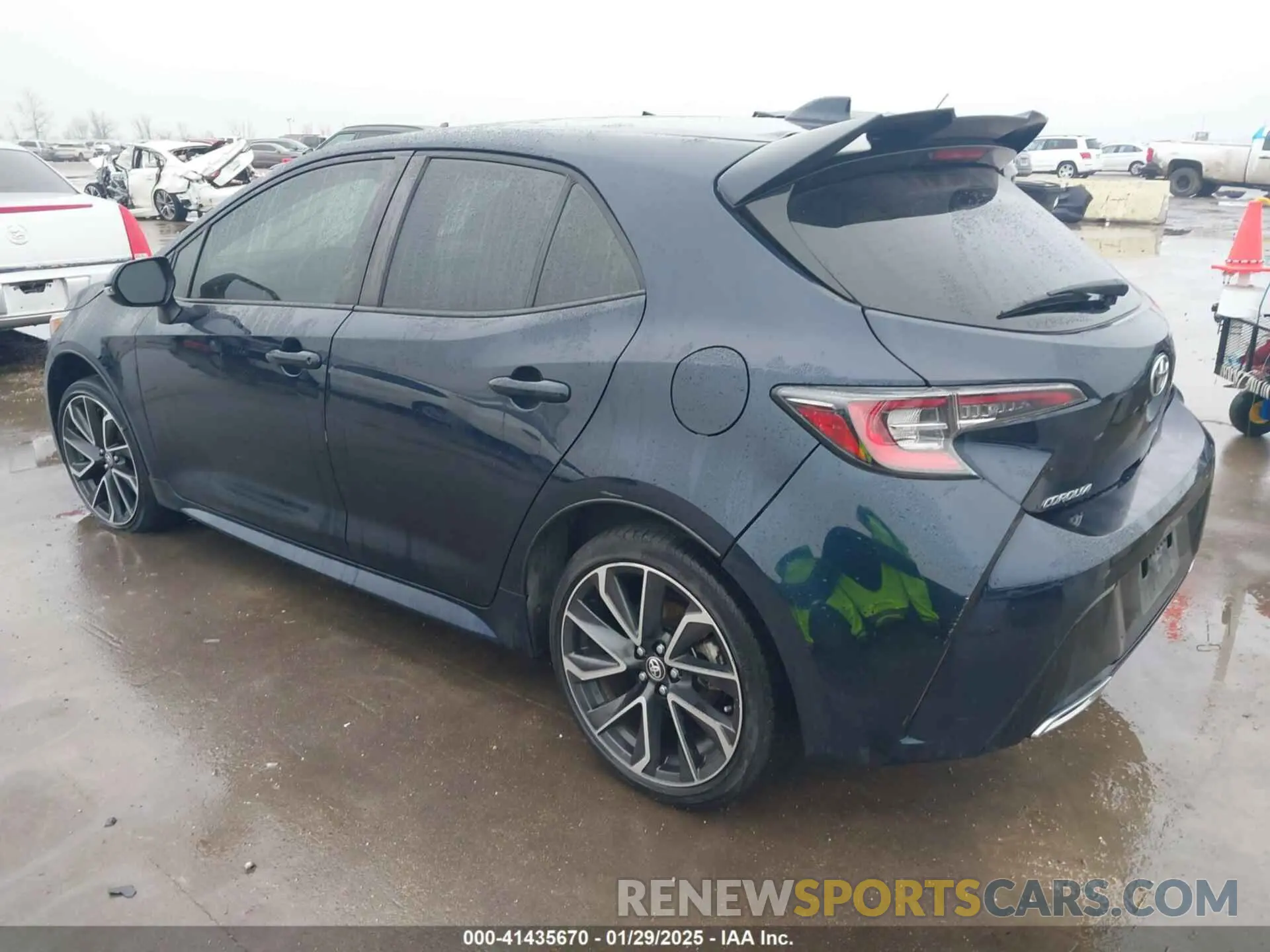 3 Photograph of a damaged car JTNA4RBE4L3081850 TOYOTA COROLLA 2020
