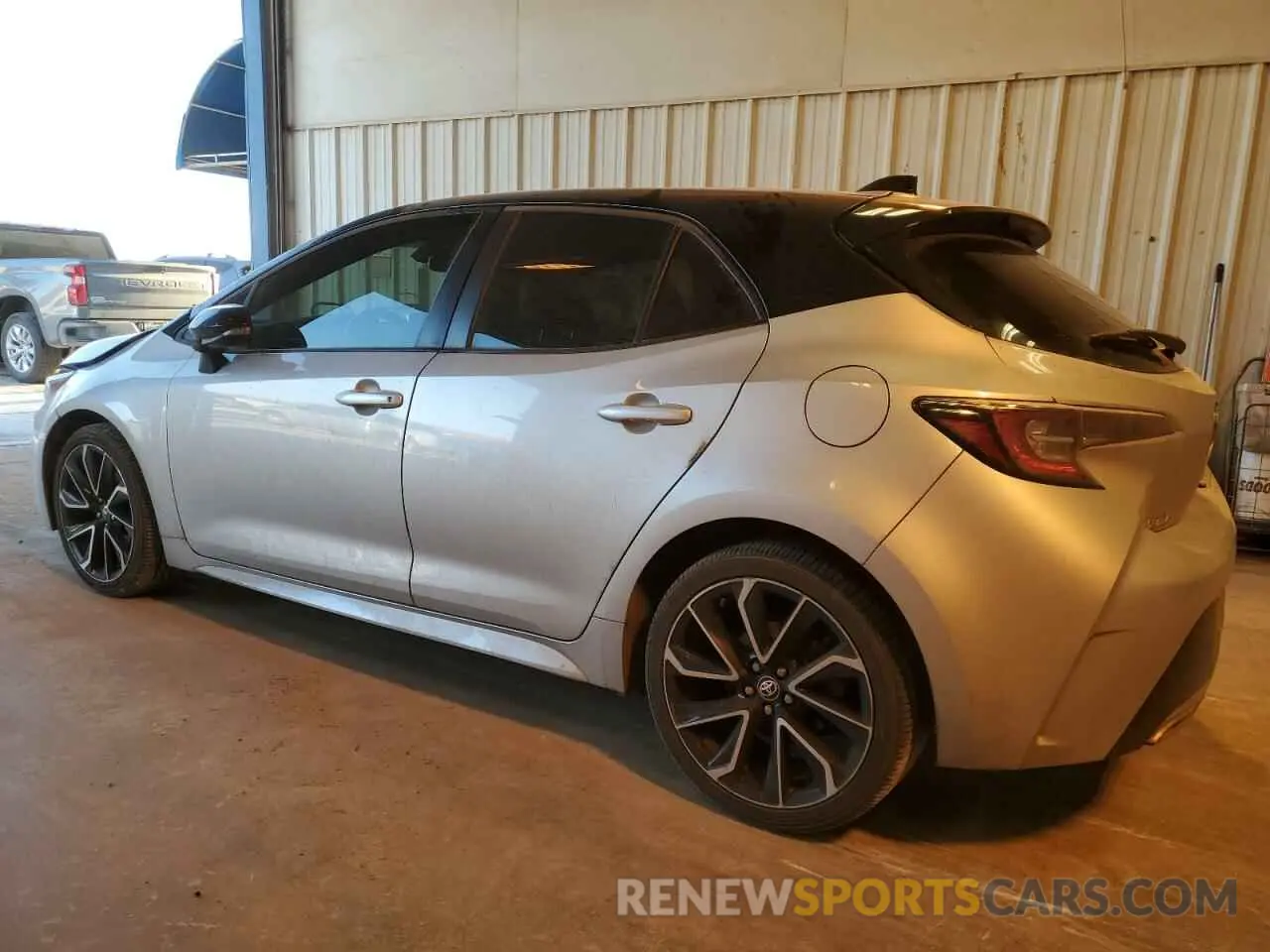 2 Photograph of a damaged car JTNA4RBE7L3073614 TOYOTA COROLLA 2020