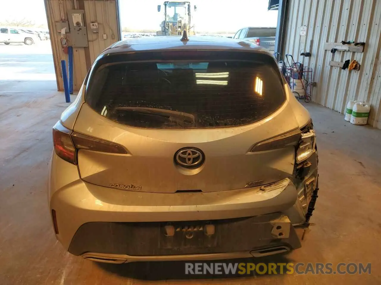 6 Photograph of a damaged car JTNA4RBE7L3073614 TOYOTA COROLLA 2020