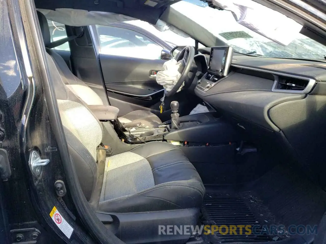 5 Photograph of a damaged car JTNA4RBE8L3079678 TOYOTA COROLLA 2020