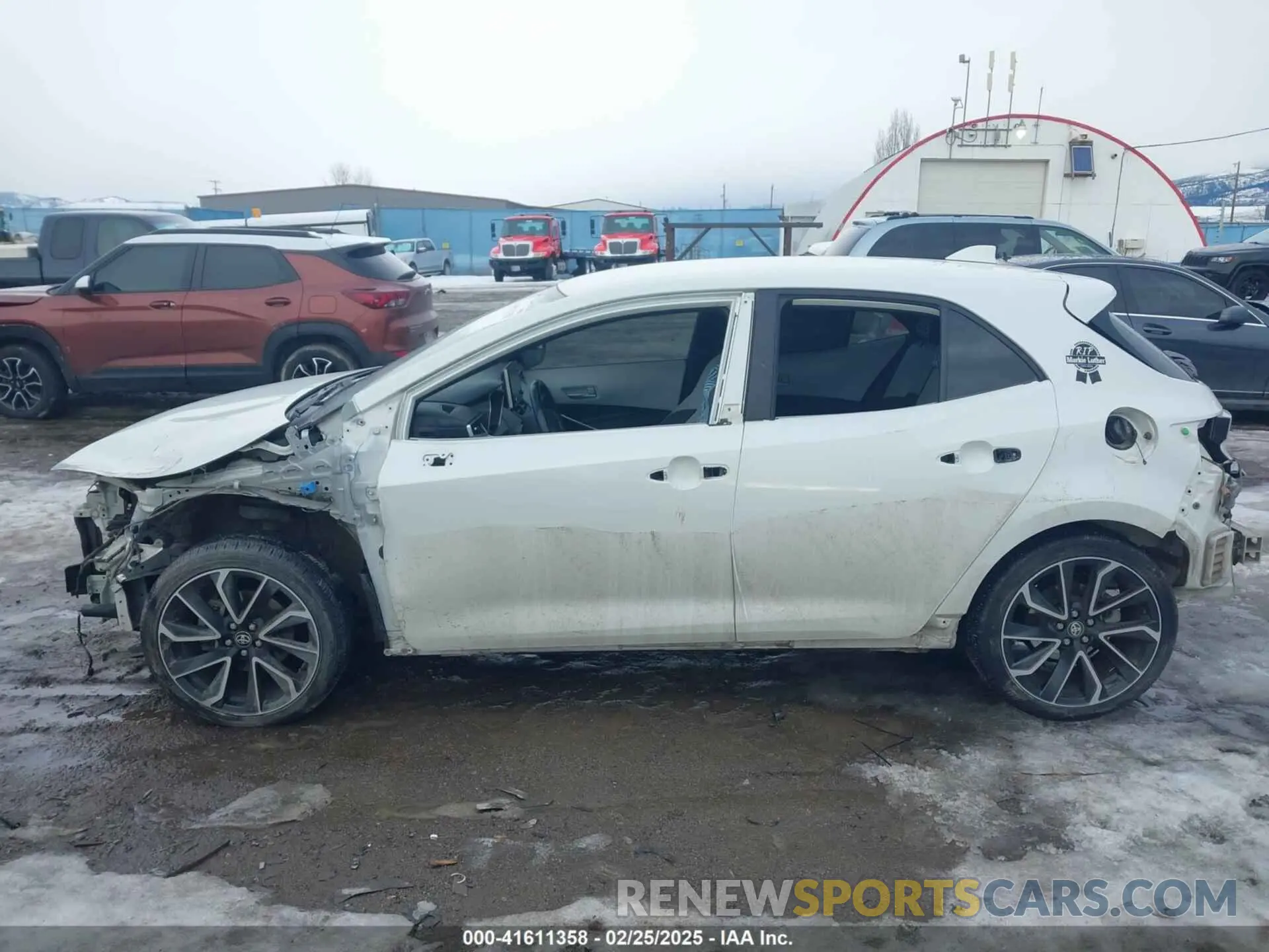 15 Фотография поврежденного автомобиля JTNA4RBE9L3075560 TOYOTA COROLLA 2020
