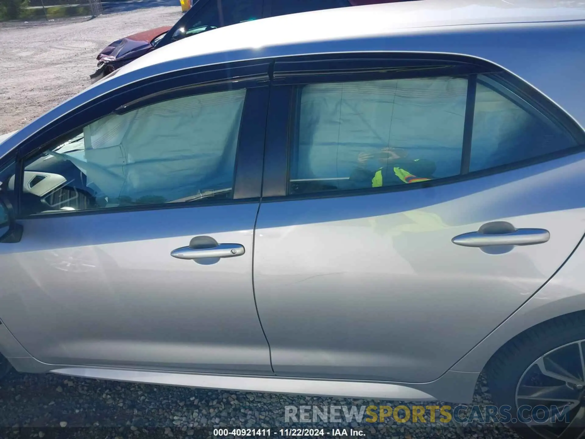 14 Photograph of a damaged car JTNC4RBE7L3085836 TOYOTA COROLLA 2020