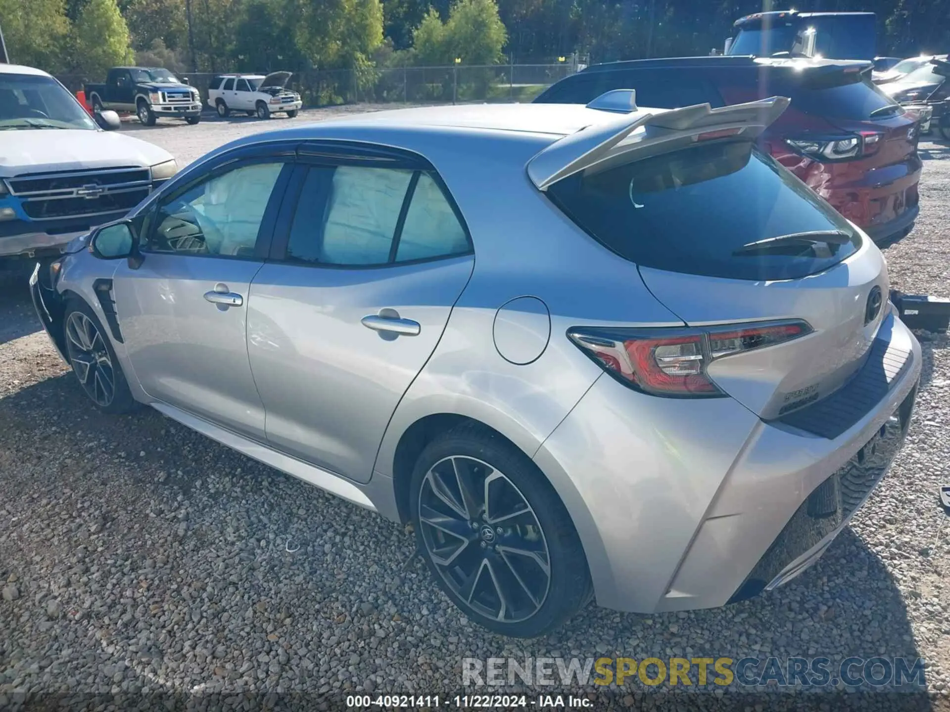 3 Photograph of a damaged car JTNC4RBE7L3085836 TOYOTA COROLLA 2020