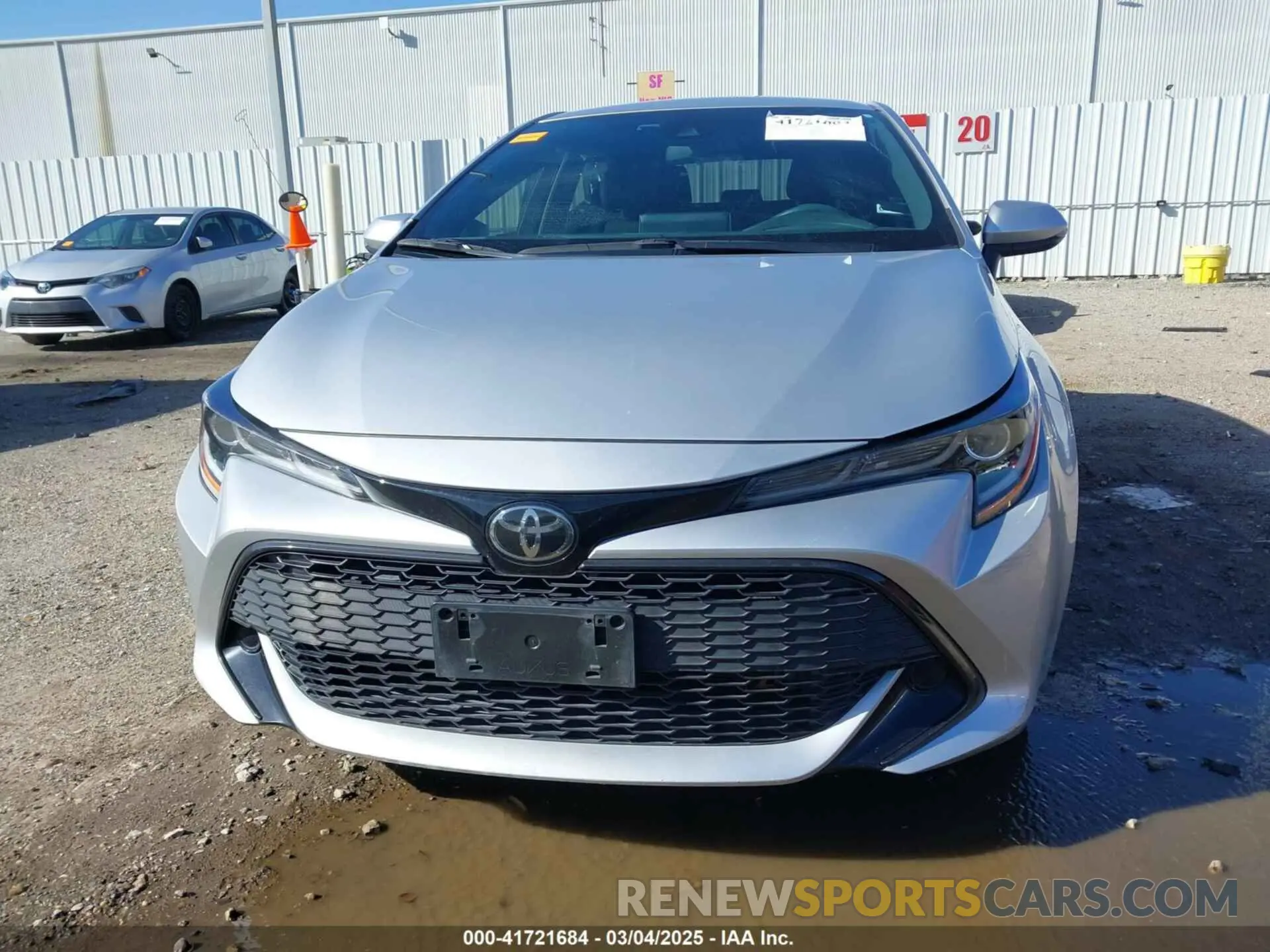 12 Photograph of a damaged car JTND4RBE0L3081535 TOYOTA COROLLA 2020