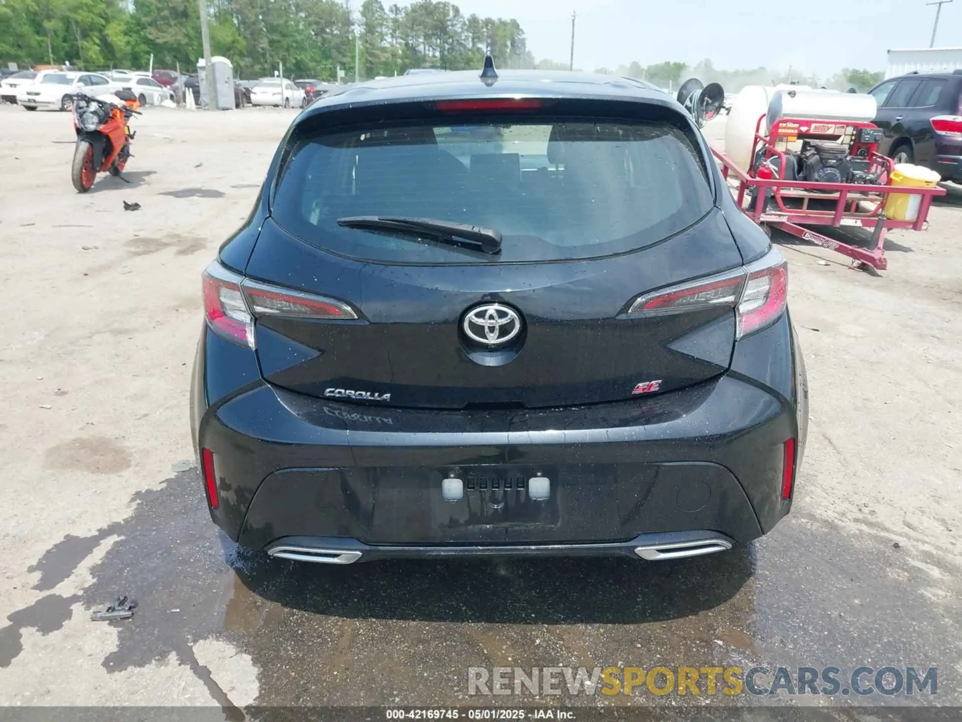 16 Photograph of a damaged car JTND4RBE1L3088154 TOYOTA COROLLA 2020