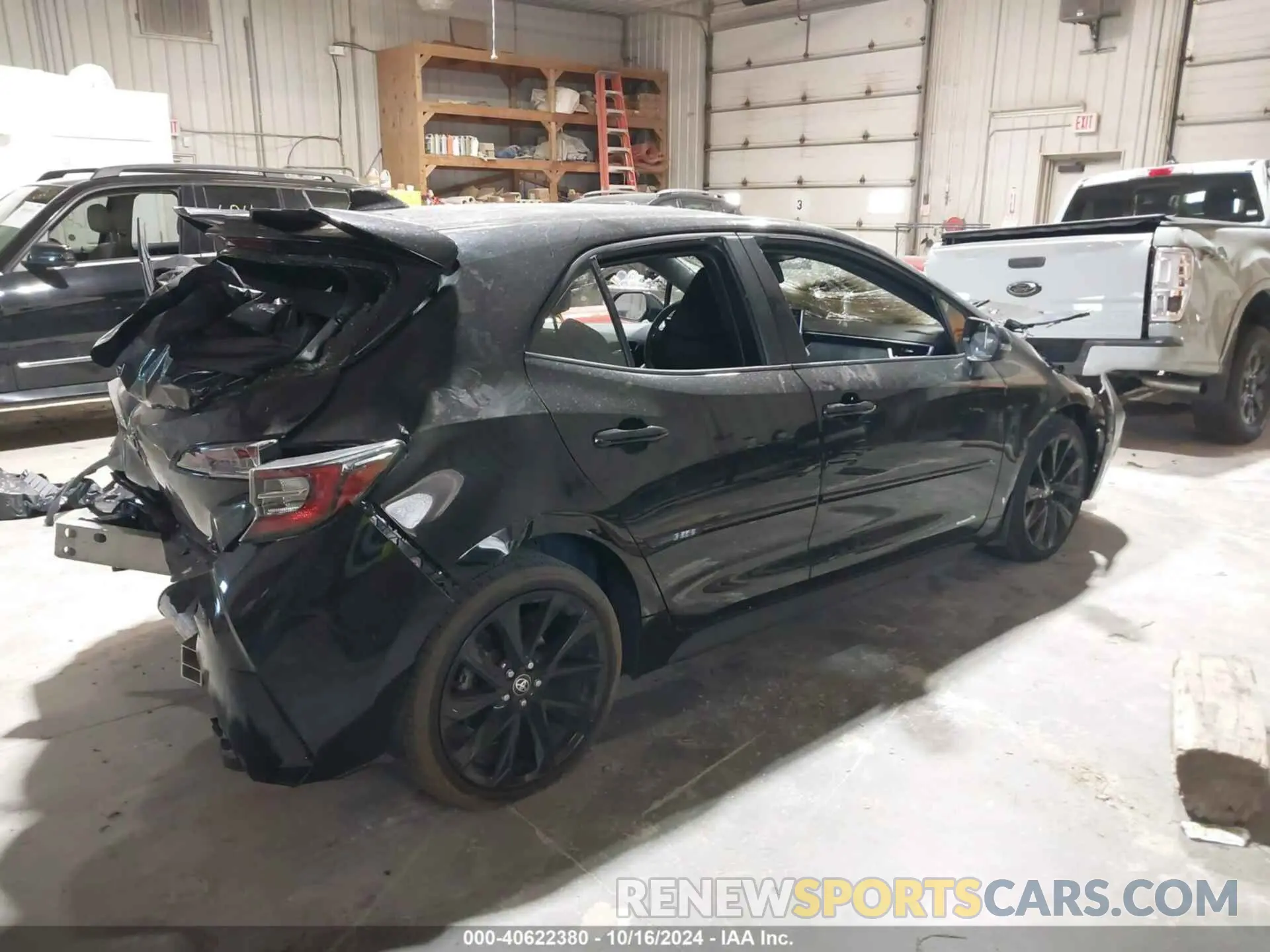 4 Photograph of a damaged car JTND4RBE1L3091121 TOYOTA COROLLA 2020