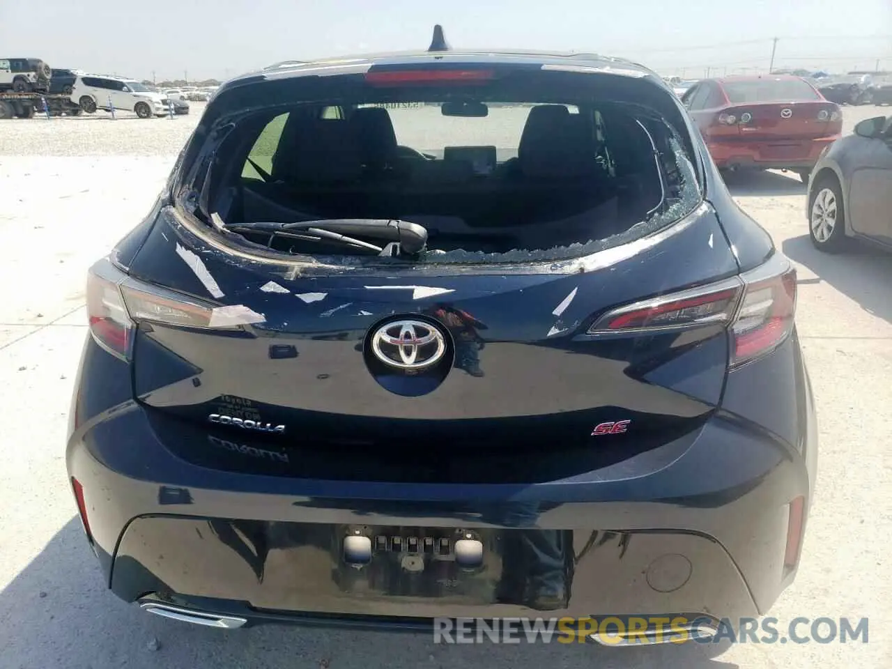6 Photograph of a damaged car JTND4RBE2L3092780 TOYOTA COROLLA 2020