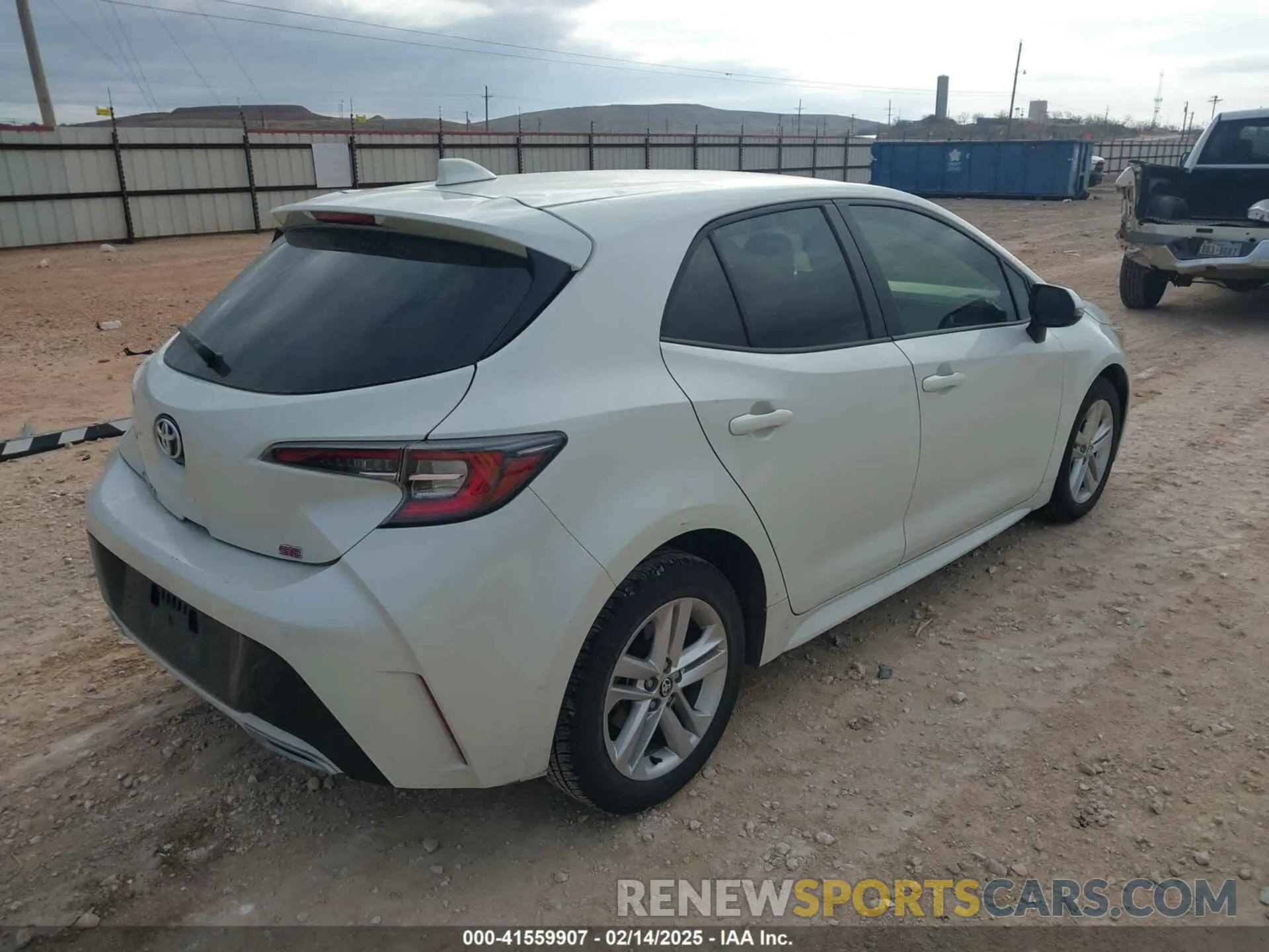 4 Фотография поврежденного автомобиля JTND4RBE2L3096103 TOYOTA COROLLA 2020