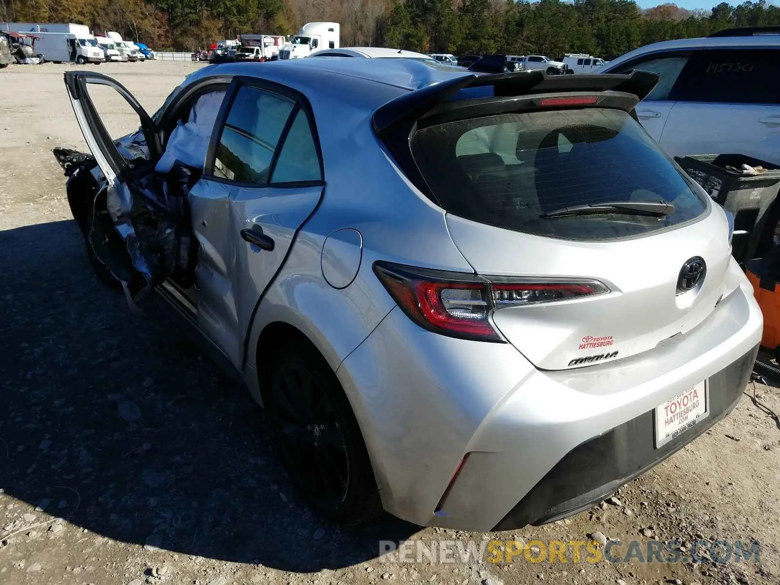 3 Photograph of a damaged car JTND4RBE2L3102739 TOYOTA COROLLA 2020