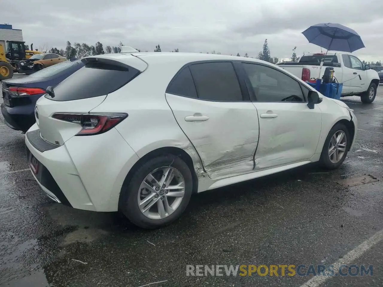 3 Photograph of a damaged car JTND4RBE5L3088884 TOYOTA COROLLA 2020