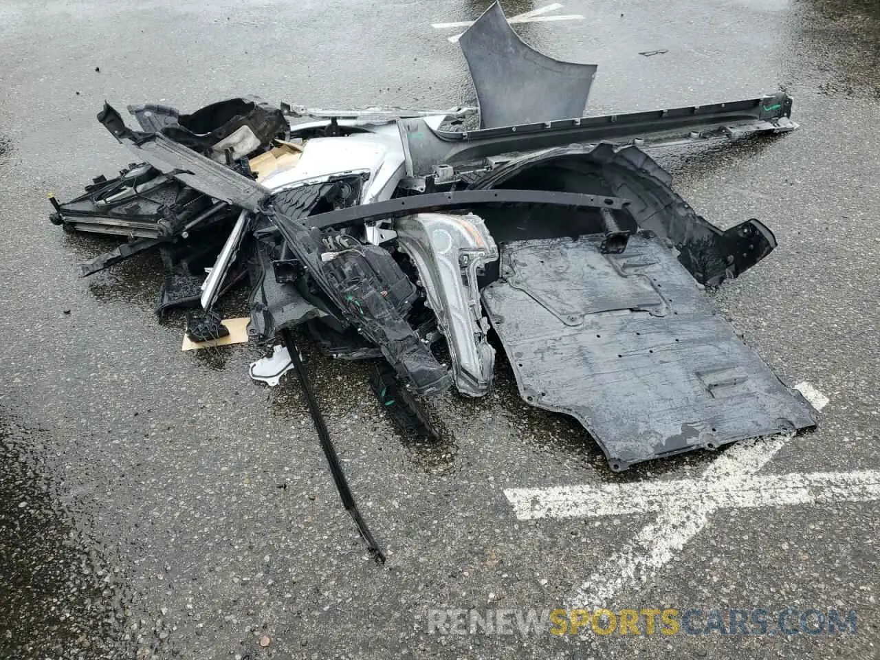 14 Photograph of a damaged car JTND4RBE5L3094703 TOYOTA COROLLA 2020