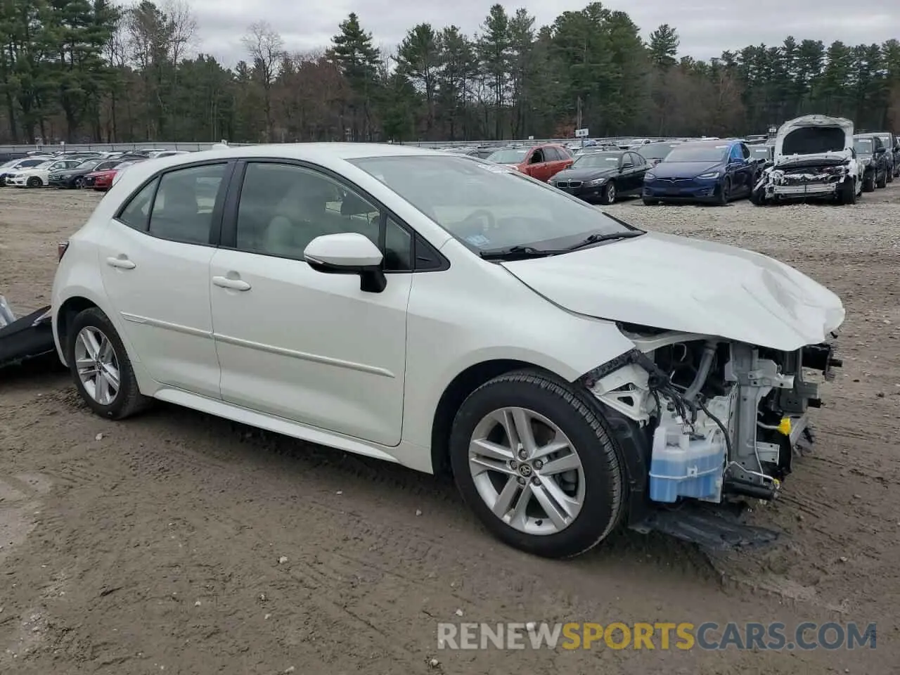 4 Photograph of a damaged car JTND4RBE6L3080650 TOYOTA COROLLA 2020