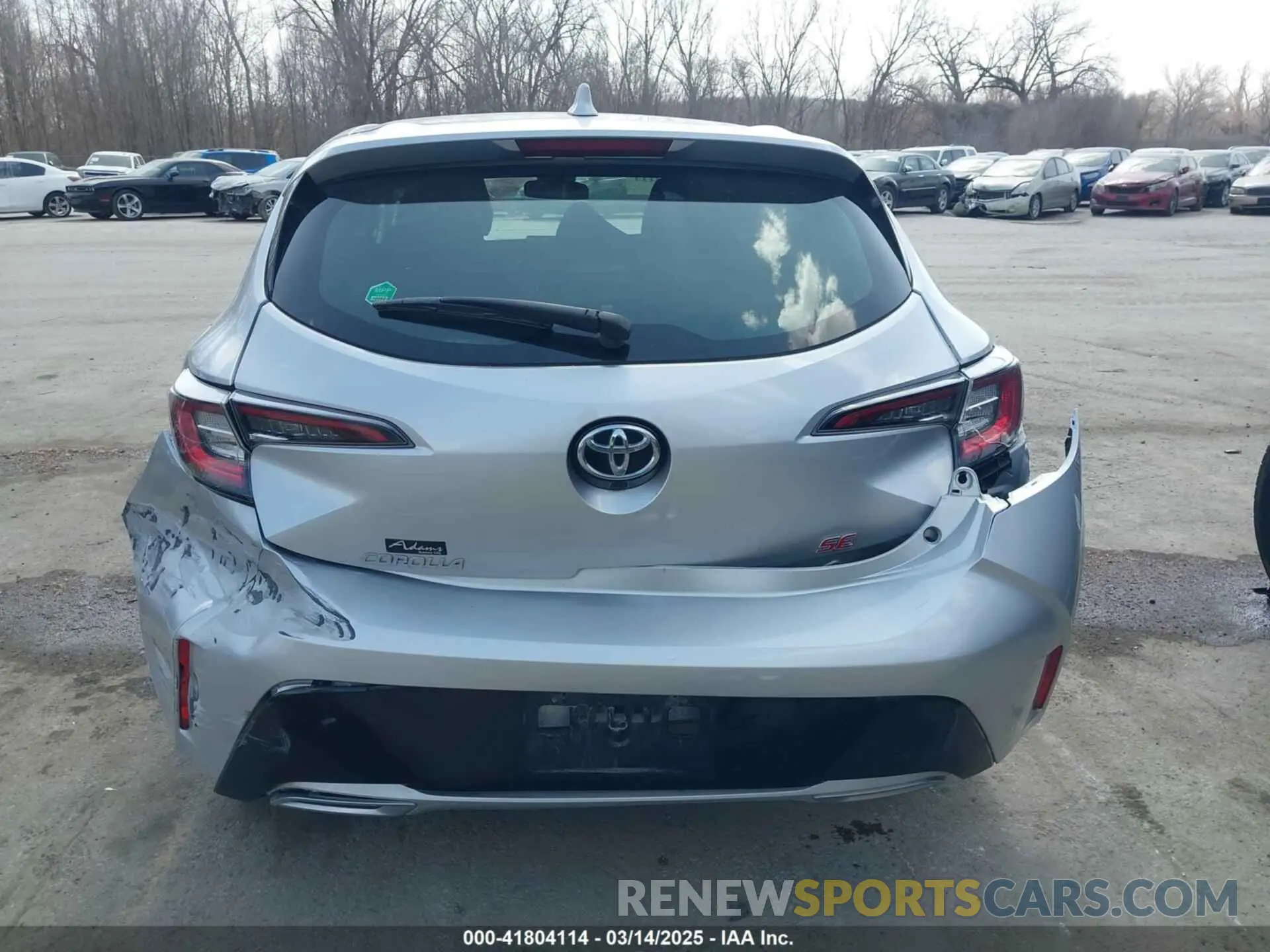 17 Photograph of a damaged car JTND4RBE6L3082916 TOYOTA COROLLA 2020