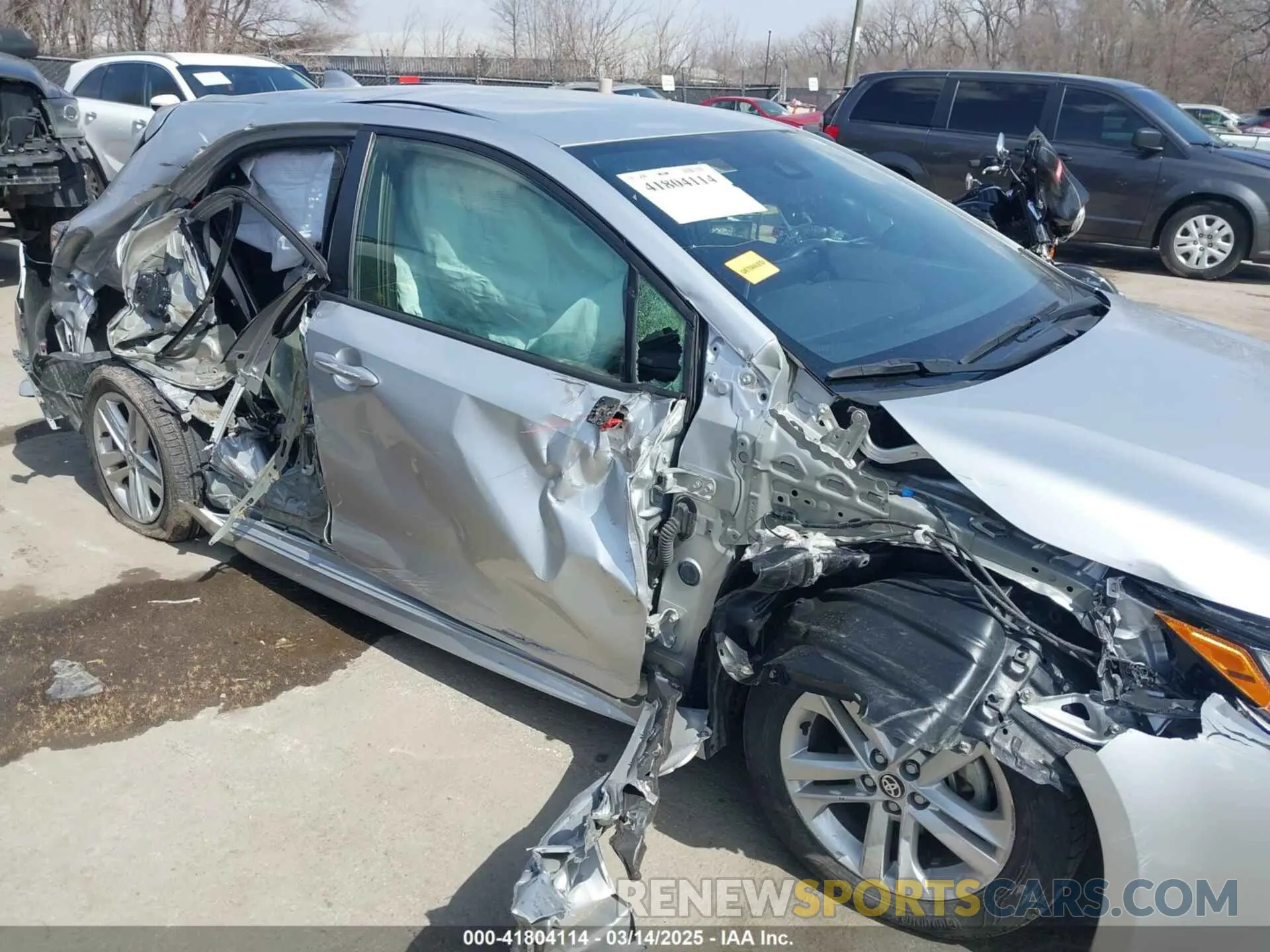 6 Photograph of a damaged car JTND4RBE6L3082916 TOYOTA COROLLA 2020