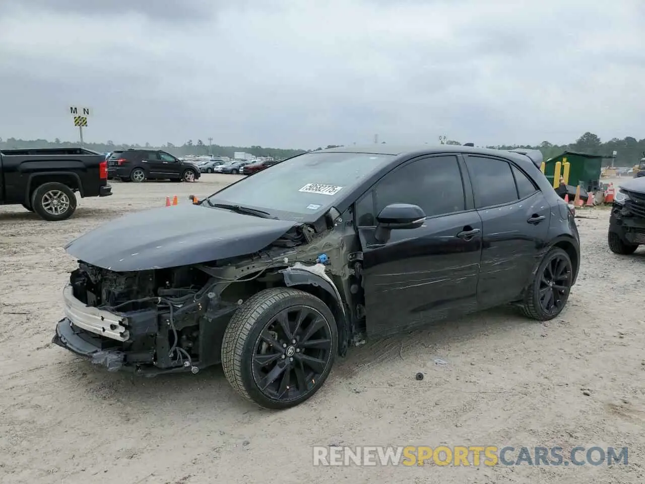 1 Photograph of a damaged car JTND4RBE6L3100184 TOYOTA COROLLA 2020