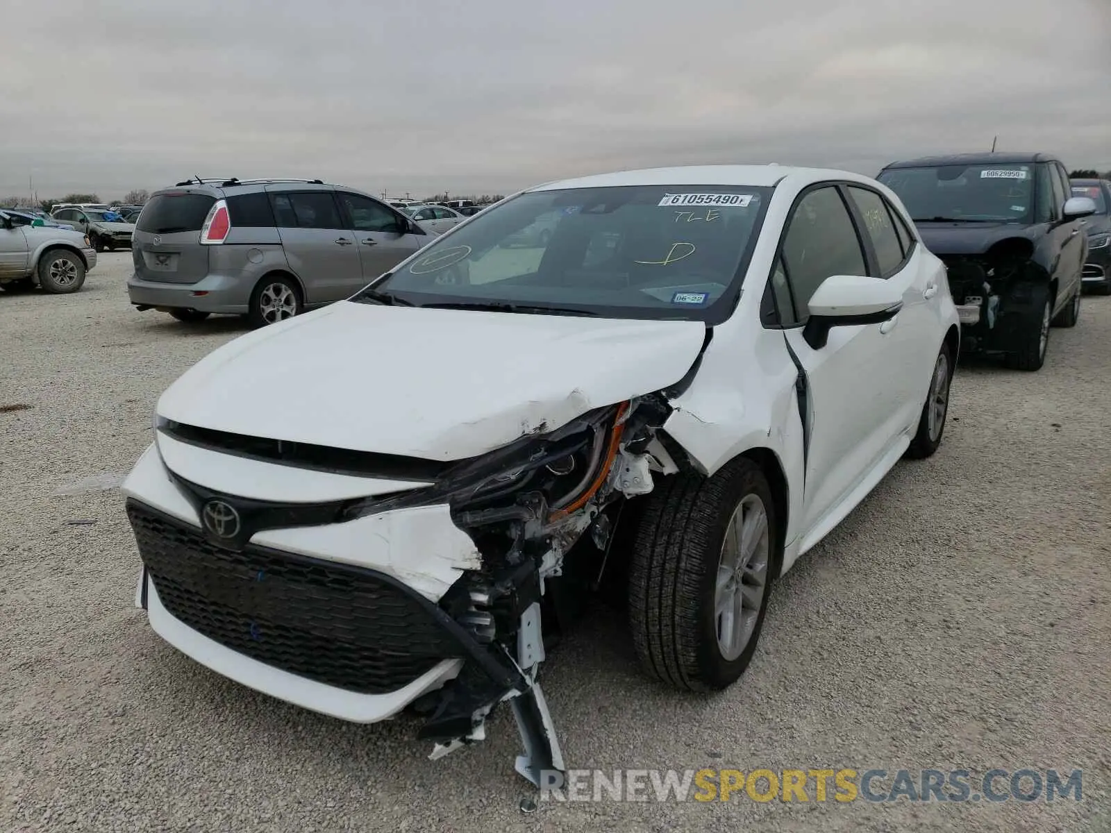 2 Photograph of a damaged car JTND4RBE8L3104222 TOYOTA COROLLA 2020