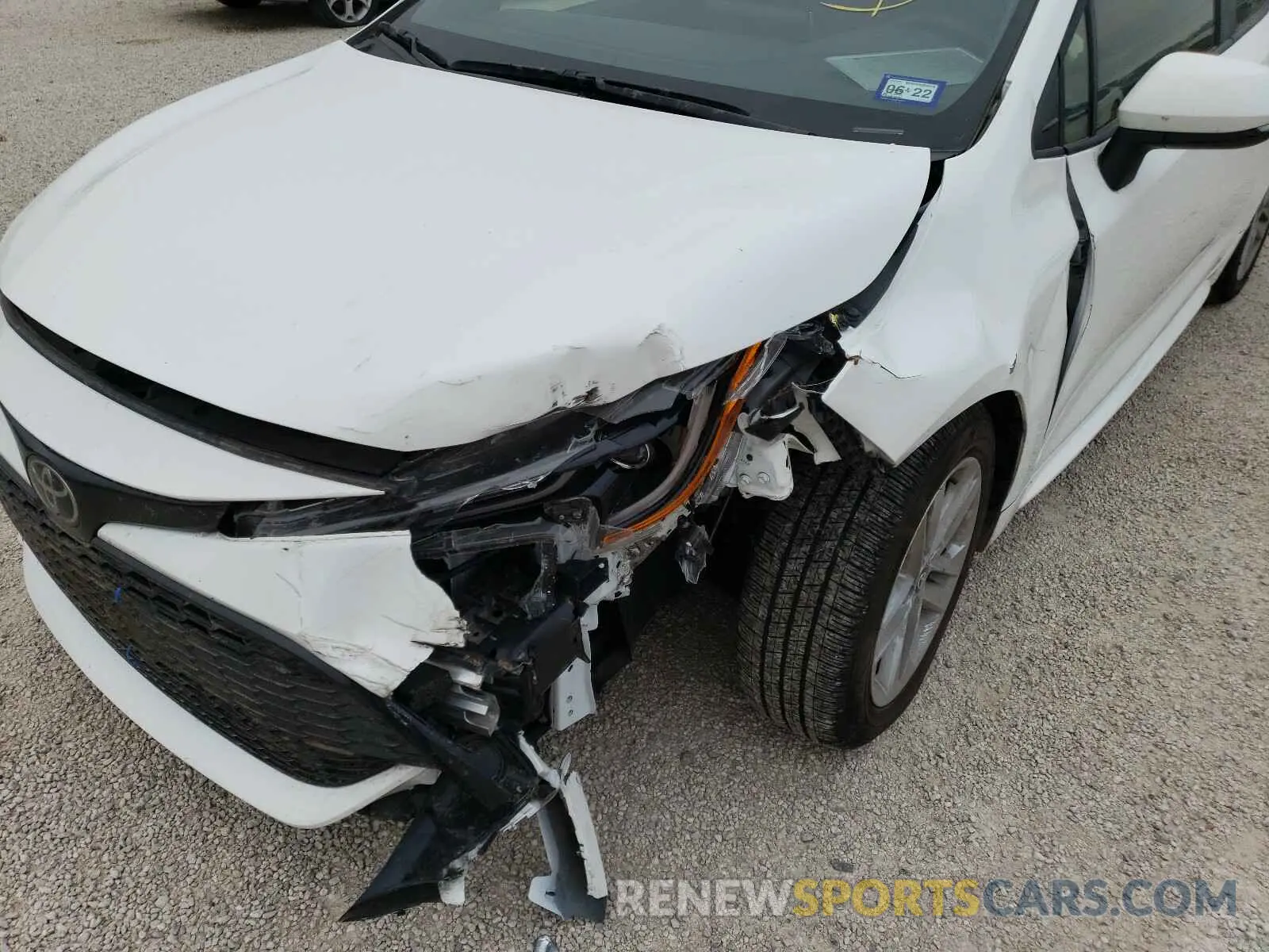 9 Photograph of a damaged car JTND4RBE8L3104222 TOYOTA COROLLA 2020