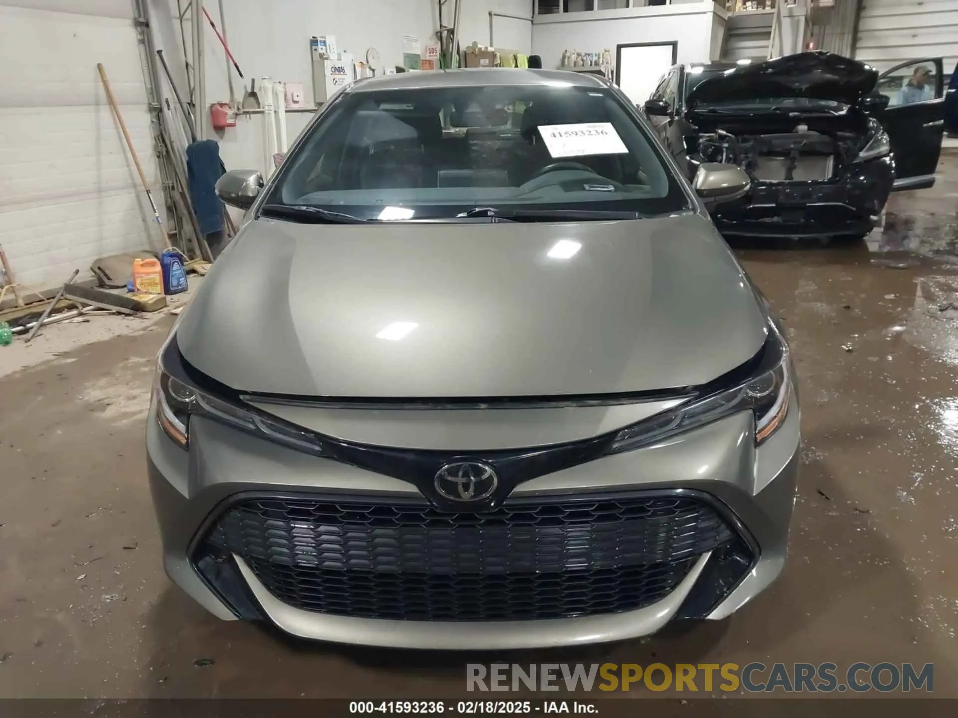 12 Photograph of a damaged car JTND4RBE9L3095272 TOYOTA COROLLA 2020