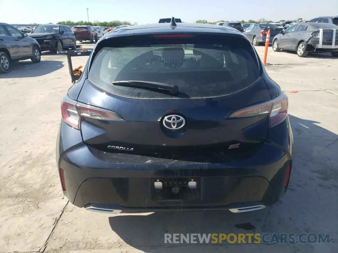 6 Photograph of a damaged car JTND4RBEXL3087360 TOYOTA COROLLA 2020