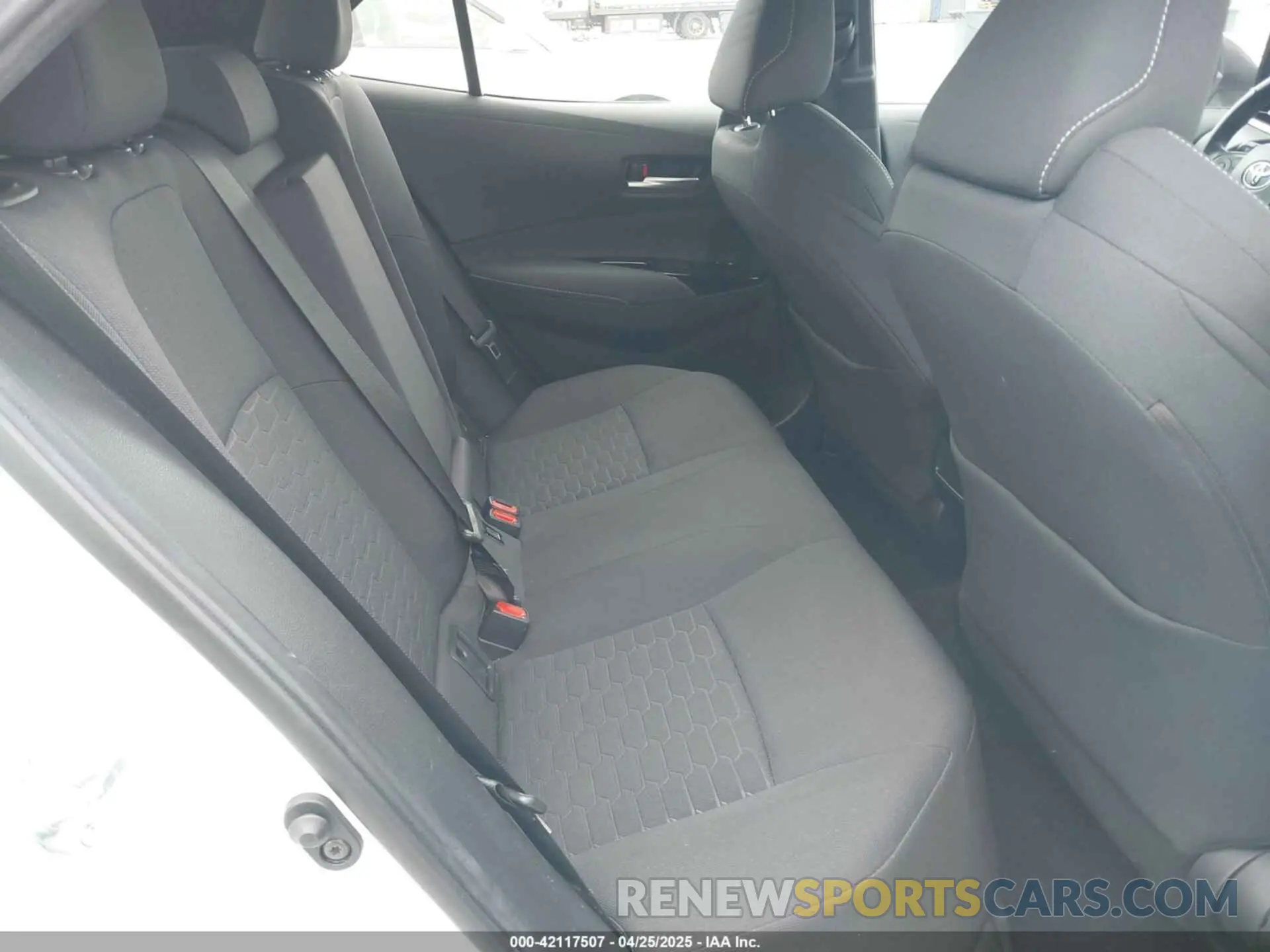 8 Фотография поврежденного автомобиля JTND4RBEXL3094907 TOYOTA COROLLA 2020