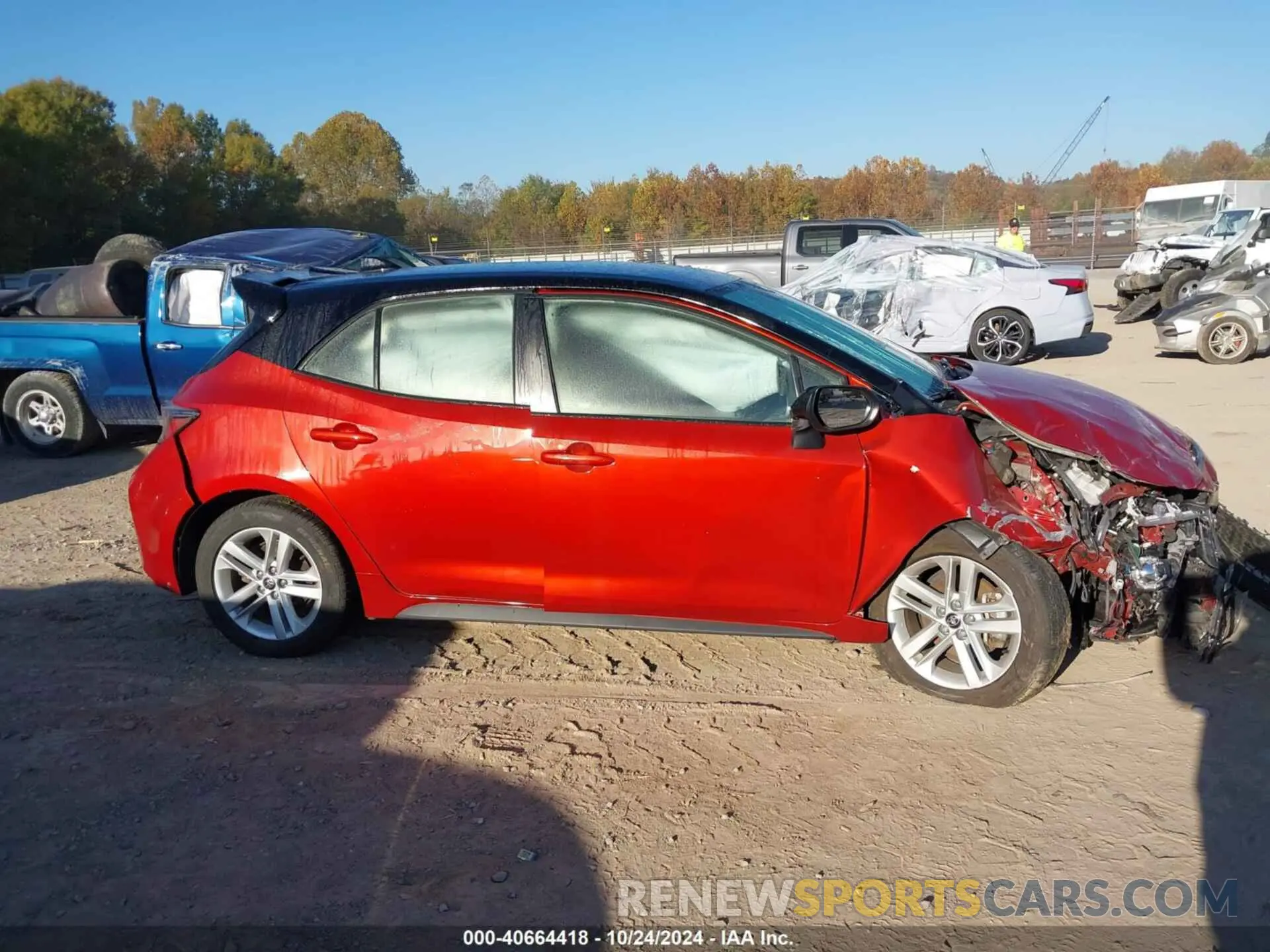 12 Photograph of a damaged car JTND4RBEXL3104593 TOYOTA COROLLA 2020