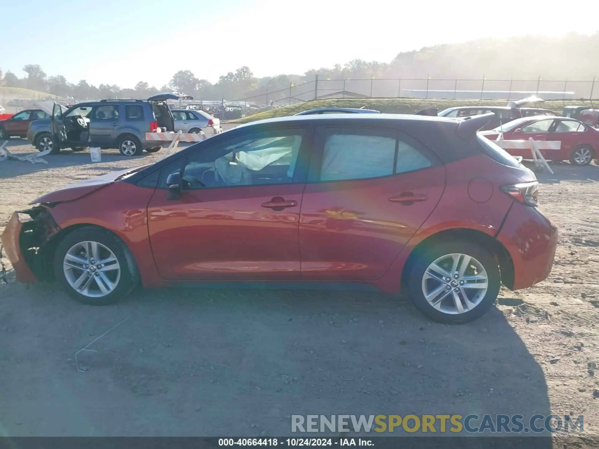 13 Photograph of a damaged car JTND4RBEXL3104593 TOYOTA COROLLA 2020