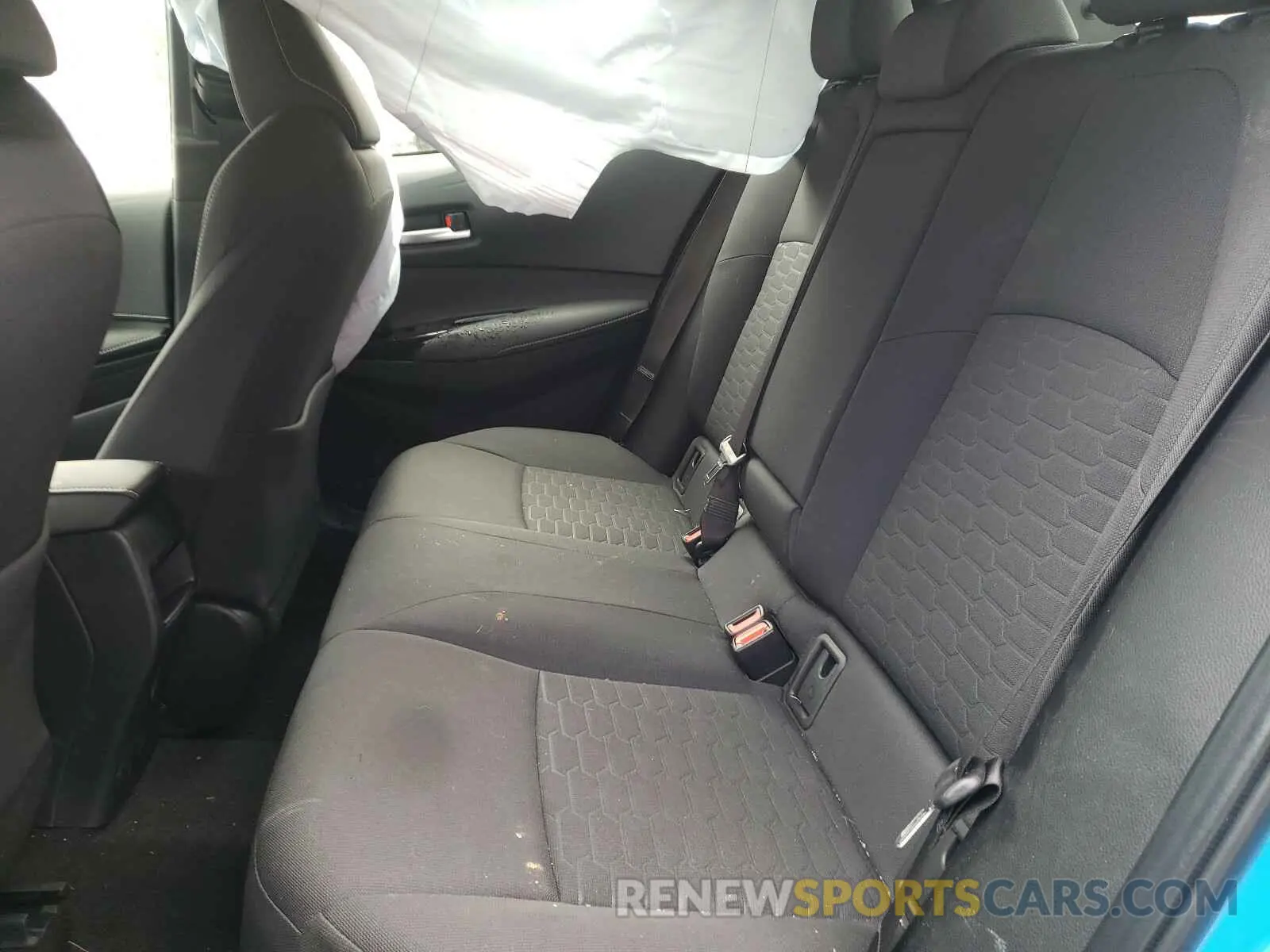 6 Photograph of a damaged car JTNK4RBE6L3093230 TOYOTA COROLLA 2020