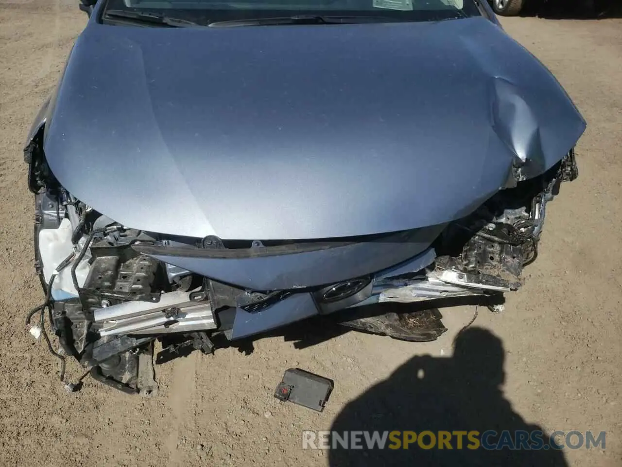 9 Photograph of a damaged car 5YFBPMBE2MP193994 TOYOTA COROLLA 2021