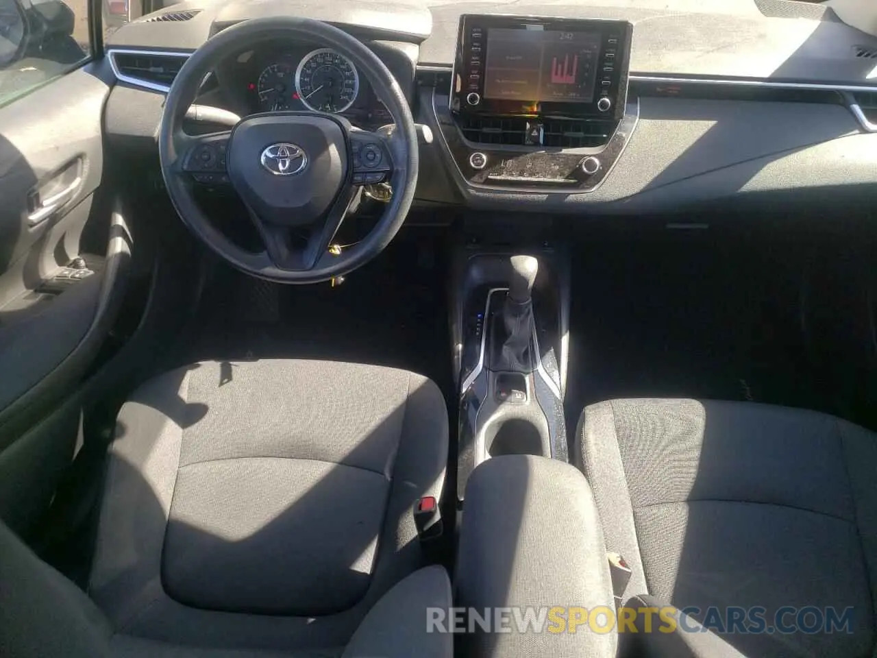 8 Photograph of a damaged car 5YFBPMBE3MP240921 TOYOTA COROLLA 2021