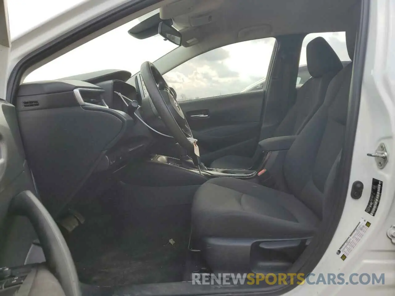 7 Photograph of a damaged car 5YFBPMBE7MP157122 TOYOTA COROLLA 2021