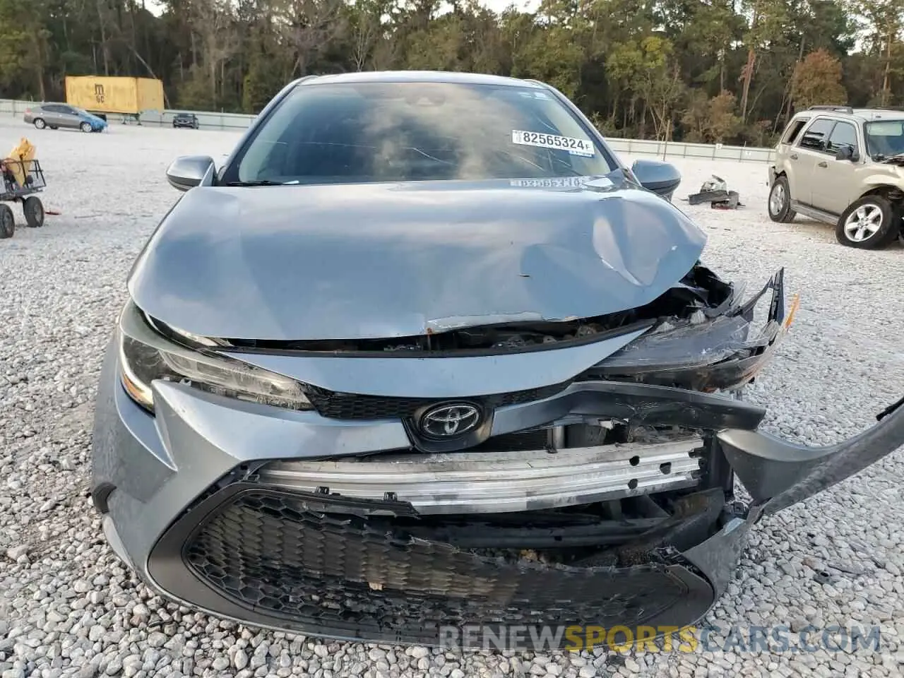 5 Photograph of a damaged car 5YFDPMAE6MP198514 TOYOTA COROLLA 2021