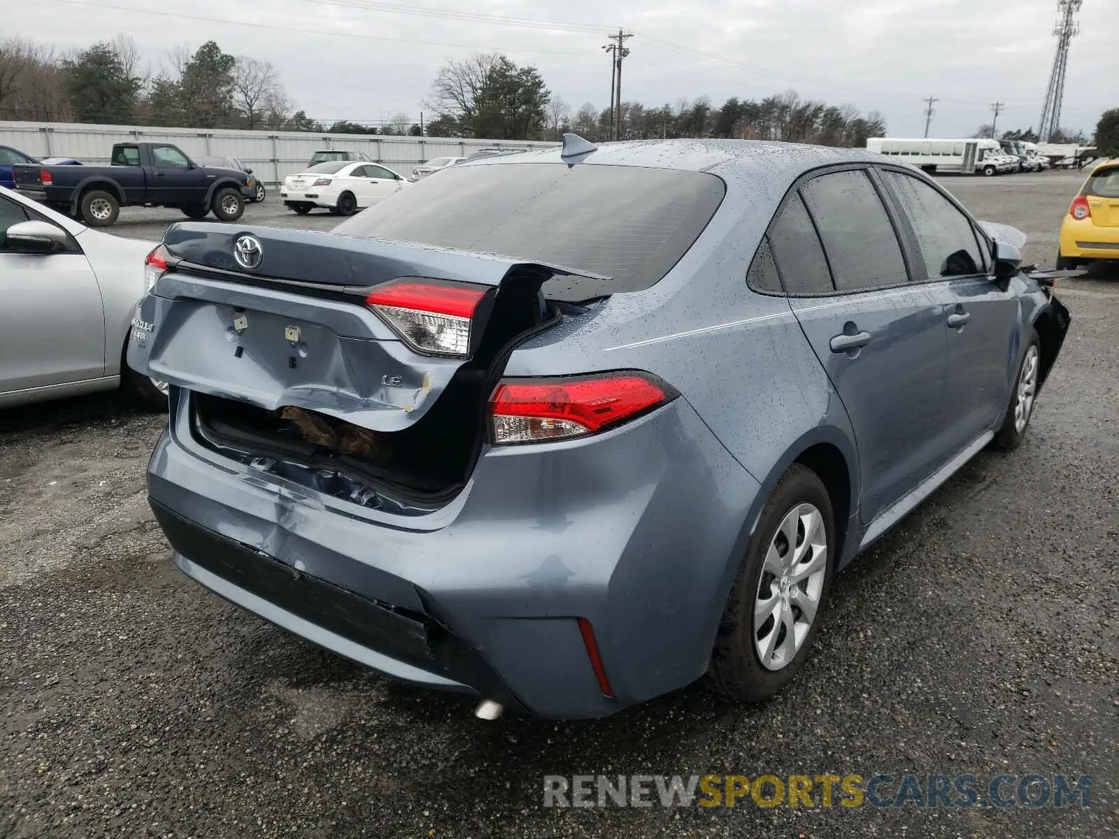 4 Photograph of a damaged car 5YFEPMAE0MP168963 TOYOTA COROLLA 2021
