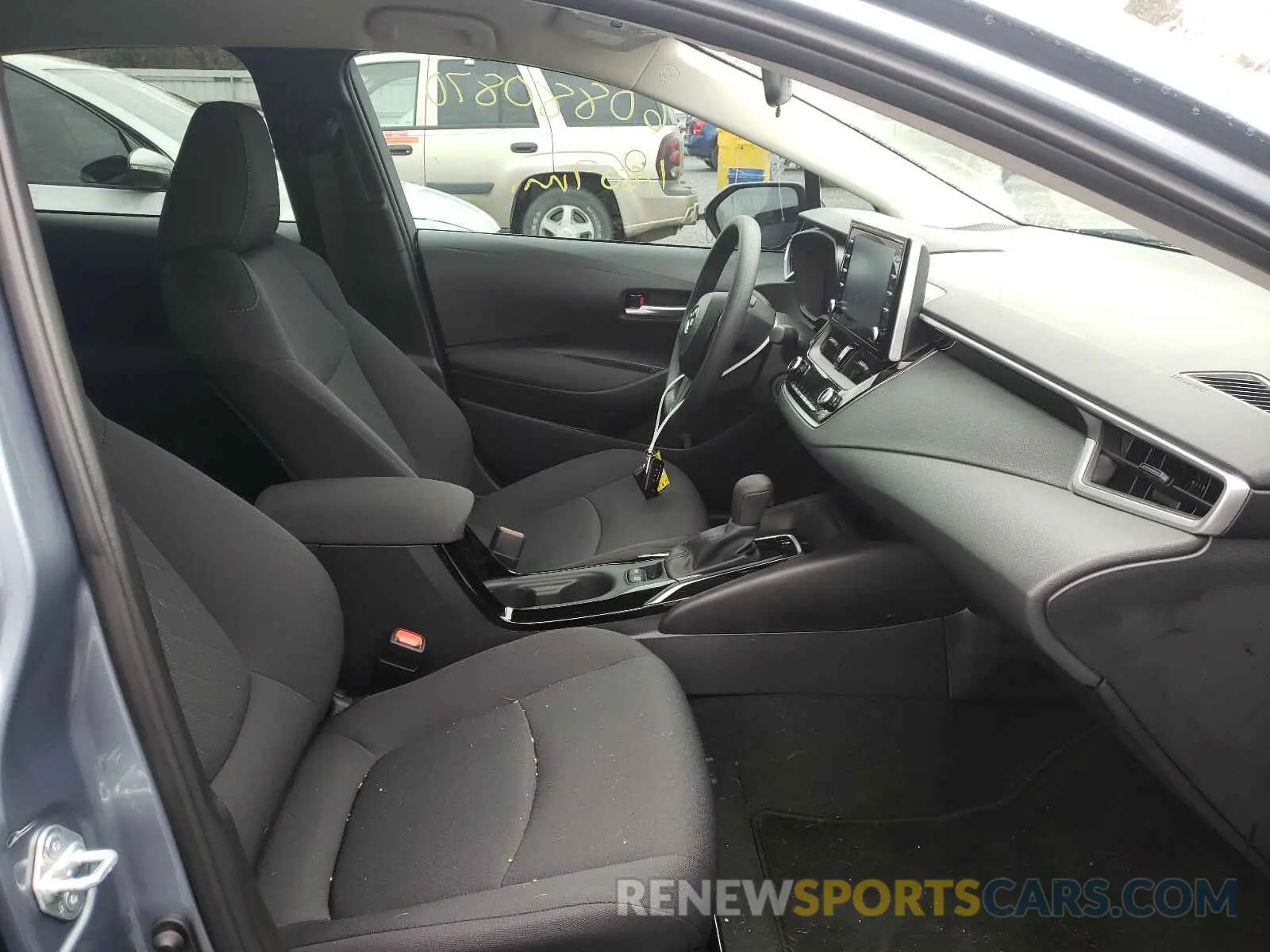 5 Photograph of a damaged car 5YFEPMAE0MP168963 TOYOTA COROLLA 2021