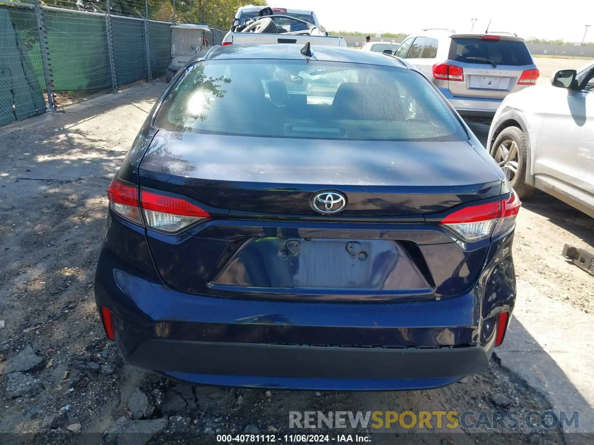 17 Photograph of a damaged car 5YFEPMAE0MP180854 TOYOTA COROLLA 2021