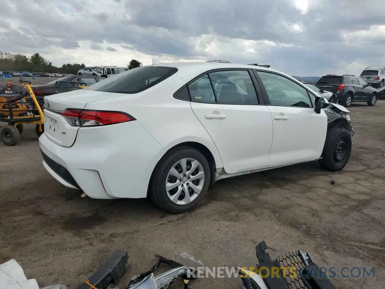 3 Фотография поврежденного автомобиля 5YFEPMAE0MP185746 TOYOTA COROLLA 2021