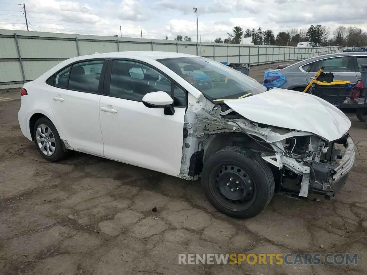 4 Фотография поврежденного автомобиля 5YFEPMAE0MP185746 TOYOTA COROLLA 2021