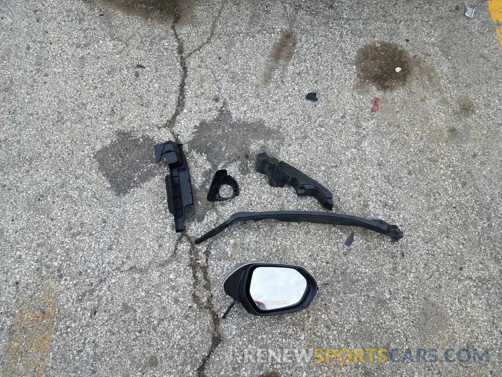9 Photograph of a damaged car 5YFEPMAE0MP187822 TOYOTA COROLLA 2021