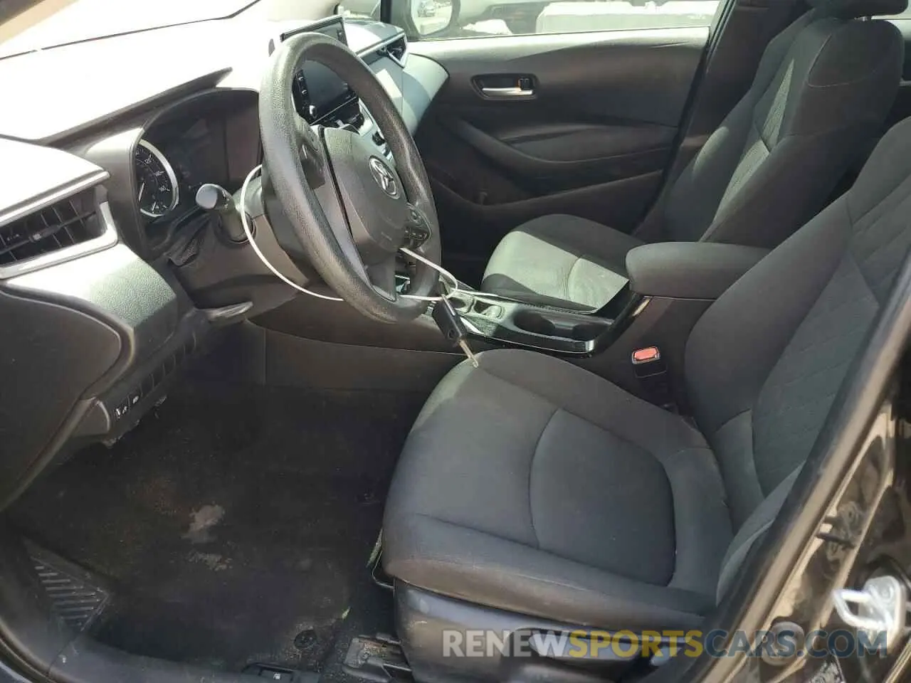 7 Photograph of a damaged car 5YFEPMAE0MP191305 TOYOTA COROLLA 2021