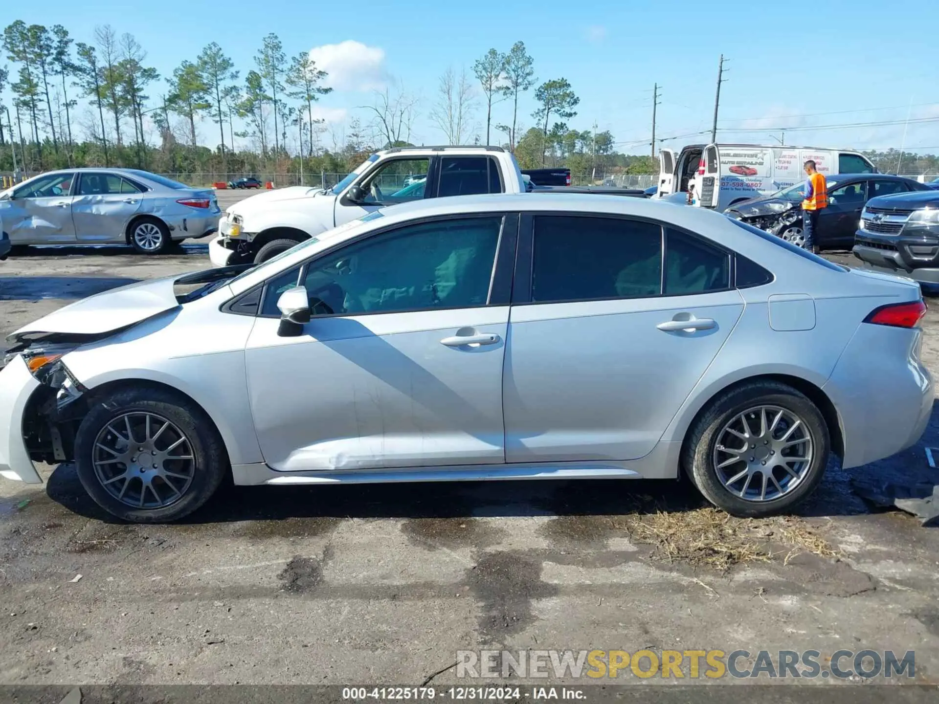 14 Photograph of a damaged car 5YFEPMAE0MP208796 TOYOTA COROLLA 2021