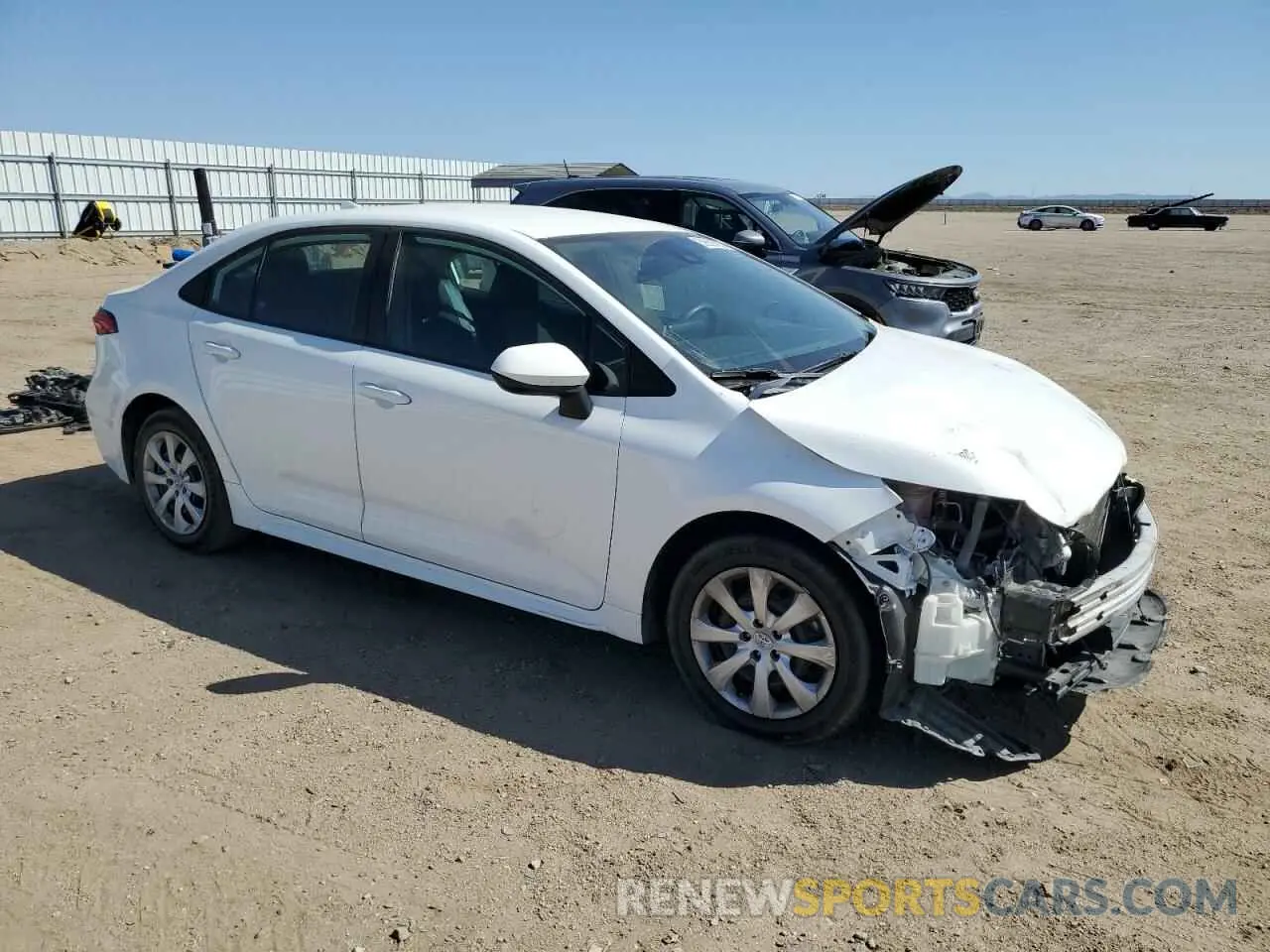 4 Фотография поврежденного автомобиля 5YFEPMAE0MP211178 TOYOTA COROLLA 2021