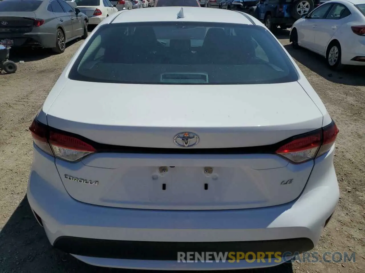 6 Photograph of a damaged car 5YFEPMAE0MP220303 TOYOTA COROLLA 2021