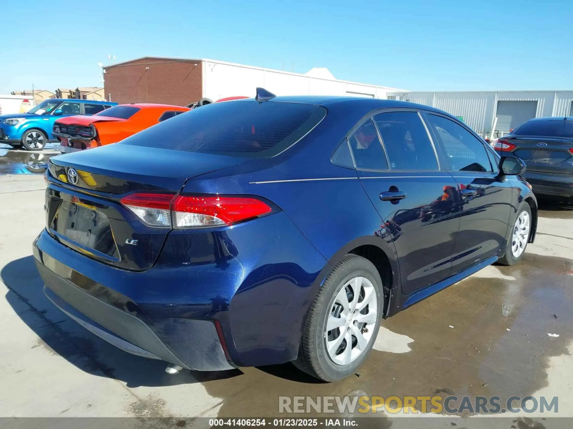 4 Photograph of a damaged car 5YFEPMAE0MP236064 TOYOTA COROLLA 2021