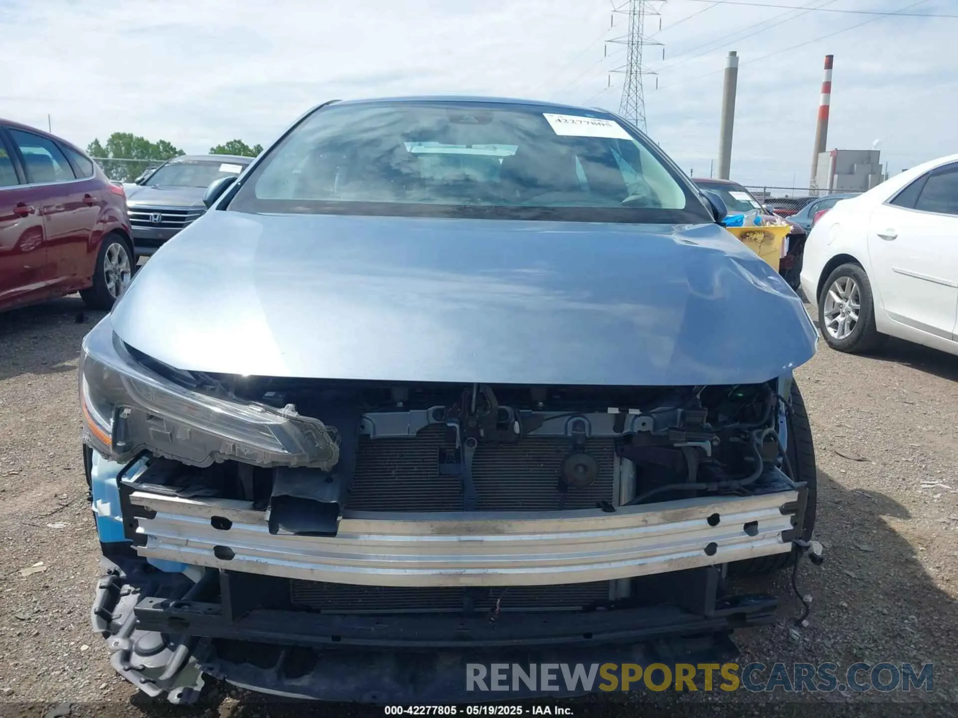 13 Photograph of a damaged car 5YFEPMAE0MP243273 TOYOTA COROLLA 2021